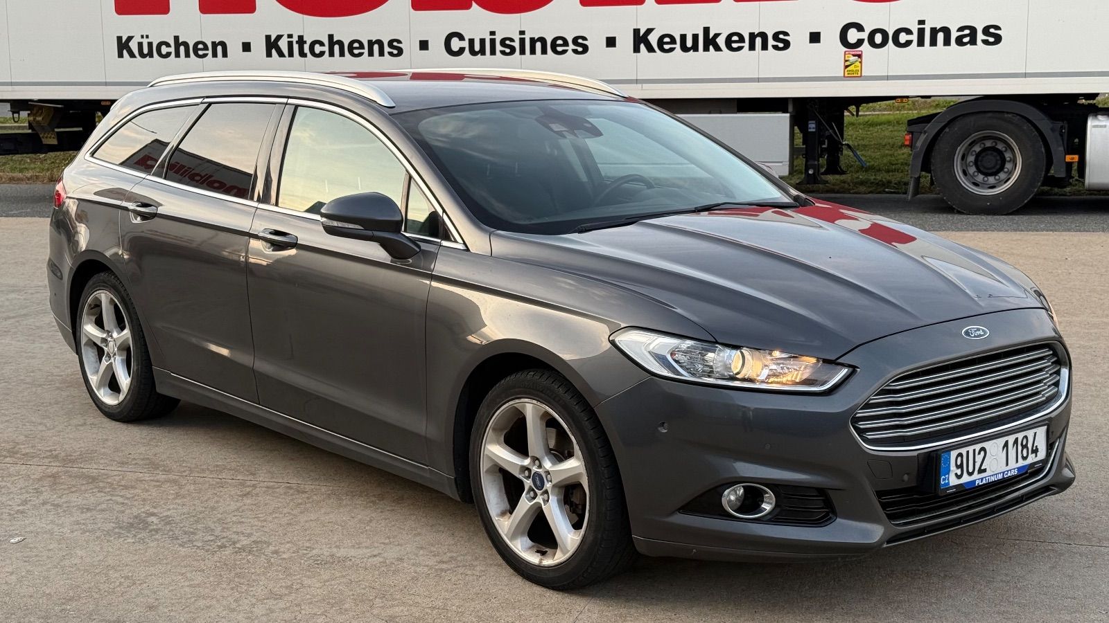 Ford Mondeo - fotka 3