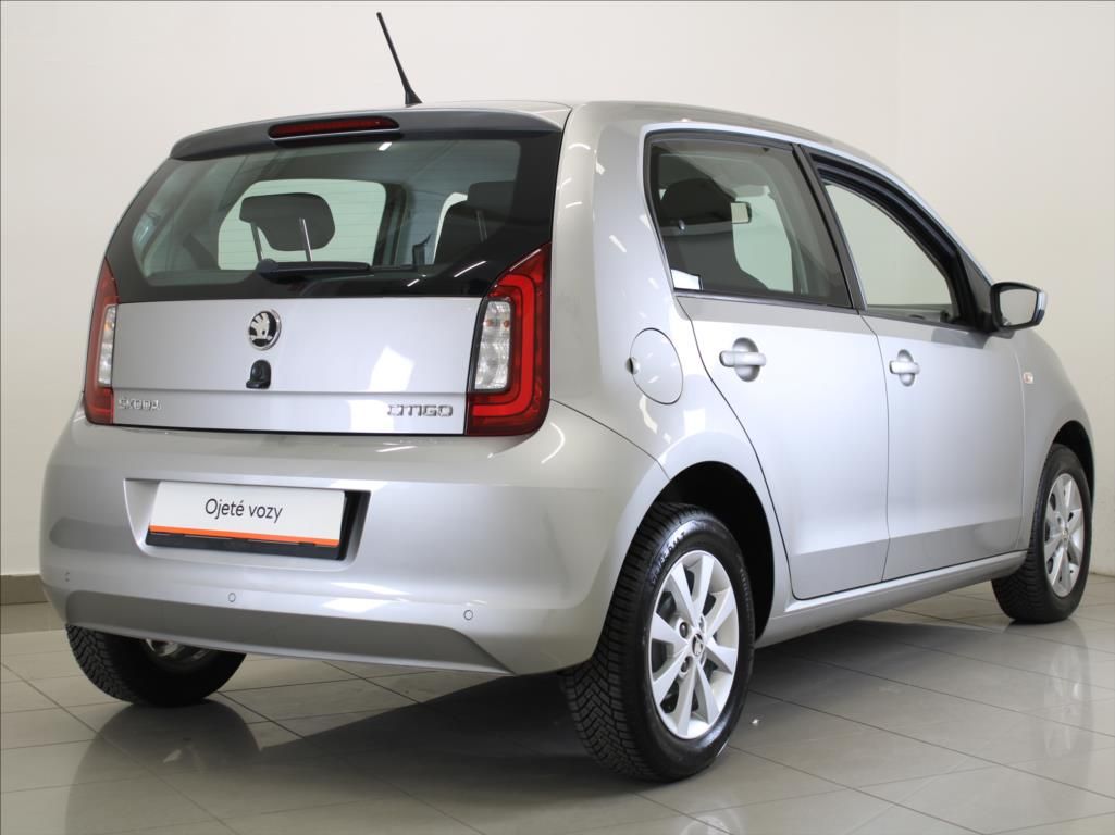 Škoda Citigo, 1,0 i 55kW AT 29 600km! 1.maj. - fotka 3