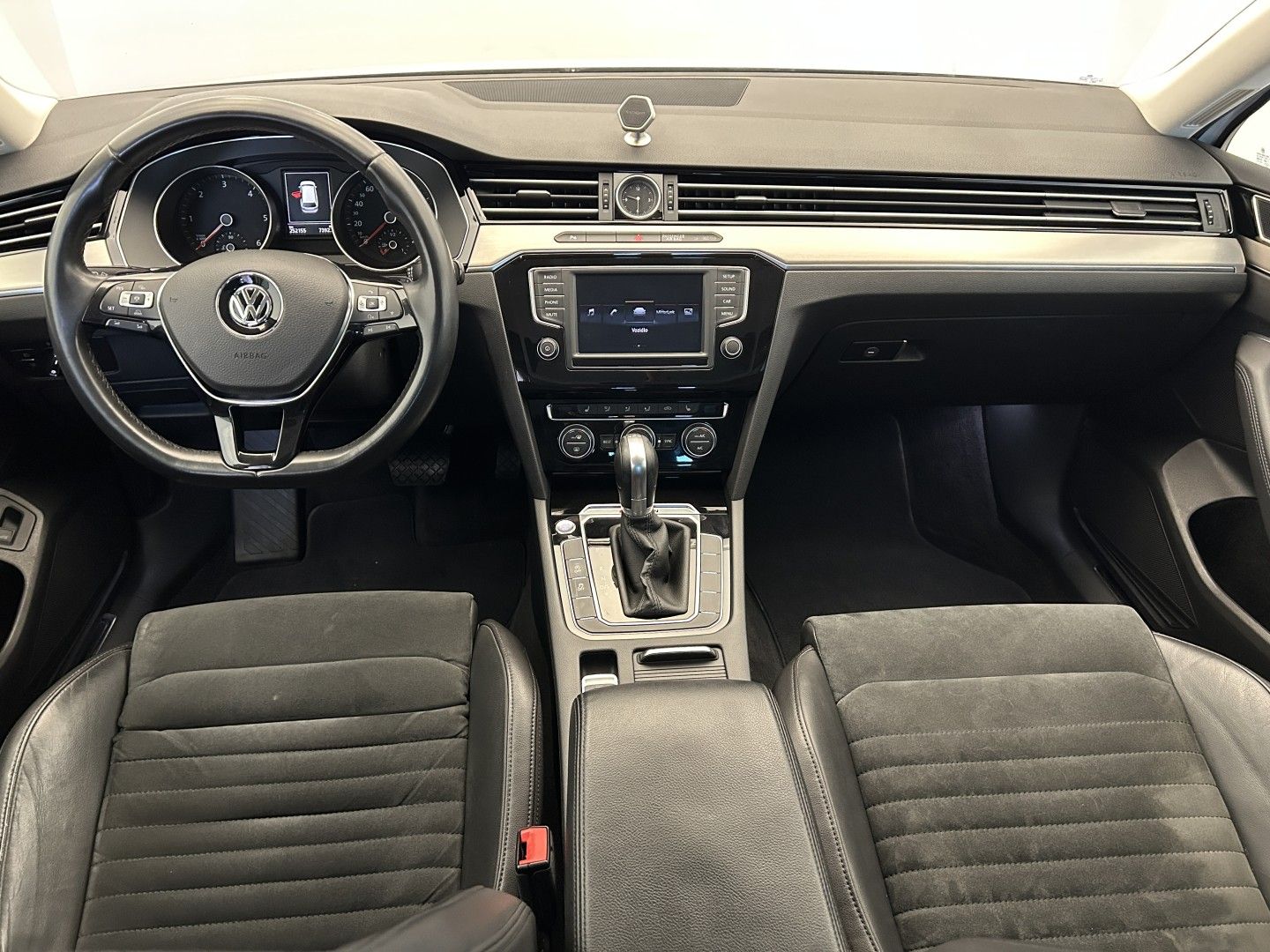Volkswagen Passat Variant, 2.0TDI 4Motion 140kW 4x4  HIGH - fotka 5