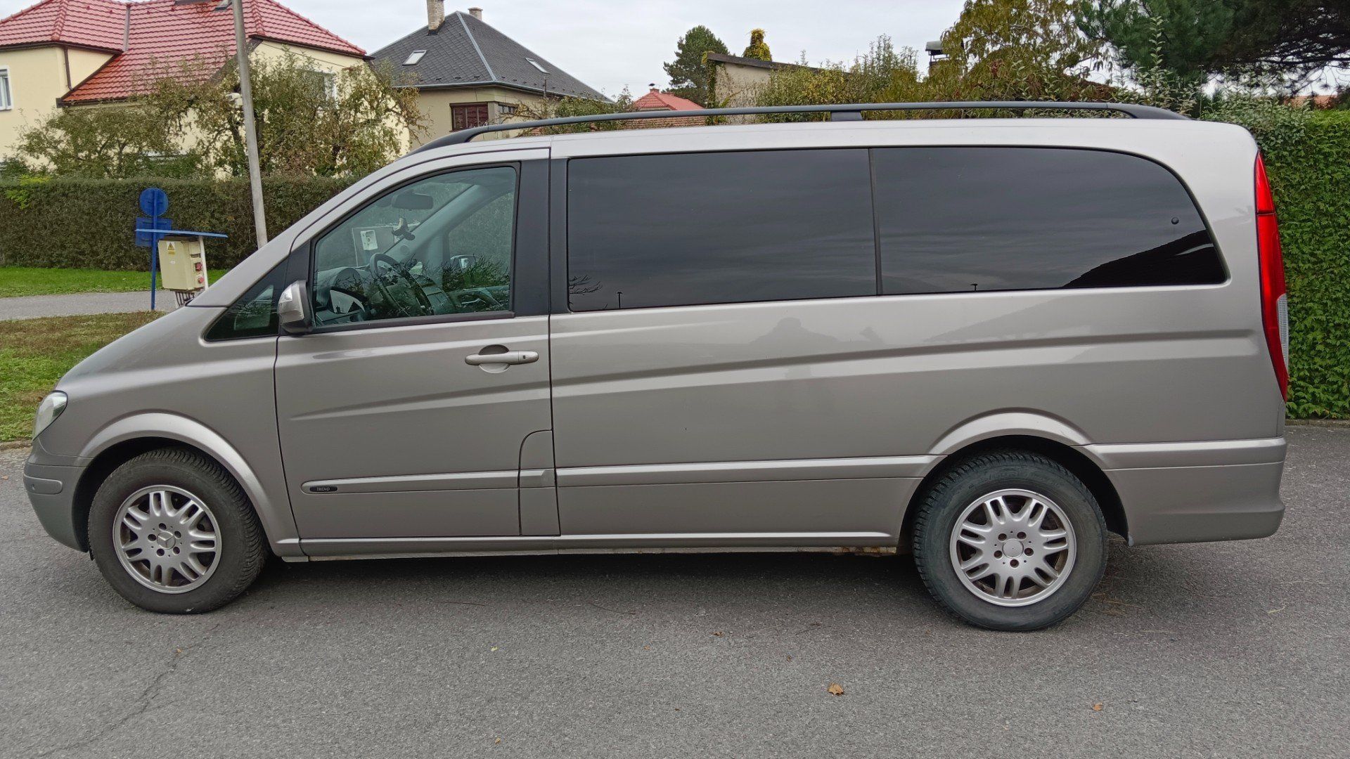 Mercedes-Benz Viano, 2,2CDI 110 KW - fotka 4