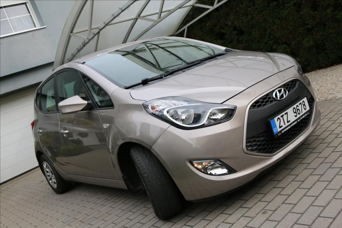 Hyundai ix20, 1,6 91kW,1 majitel ČR,Tažné - fotka 3