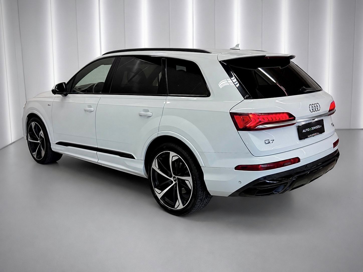 Audi Q7, 50 TDI QUATTRO S-LINE - fotka 4