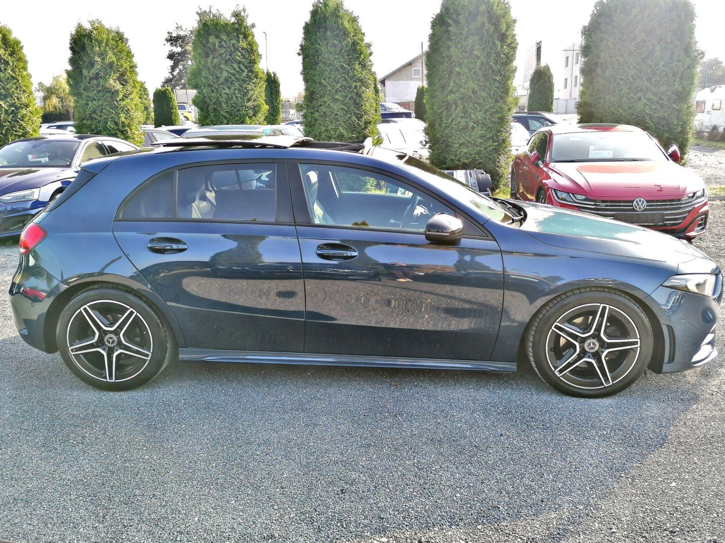 Mercedes-Benz Třídy A, 2.0 200D AMG Line 110kW 9G - fotka 6