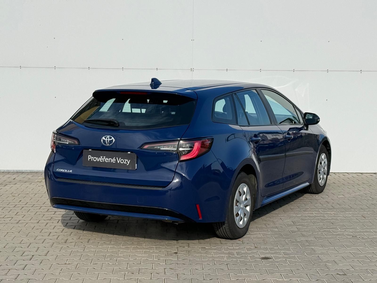 Toyota Corolla, 1.2 Turbo Active - fotka 2