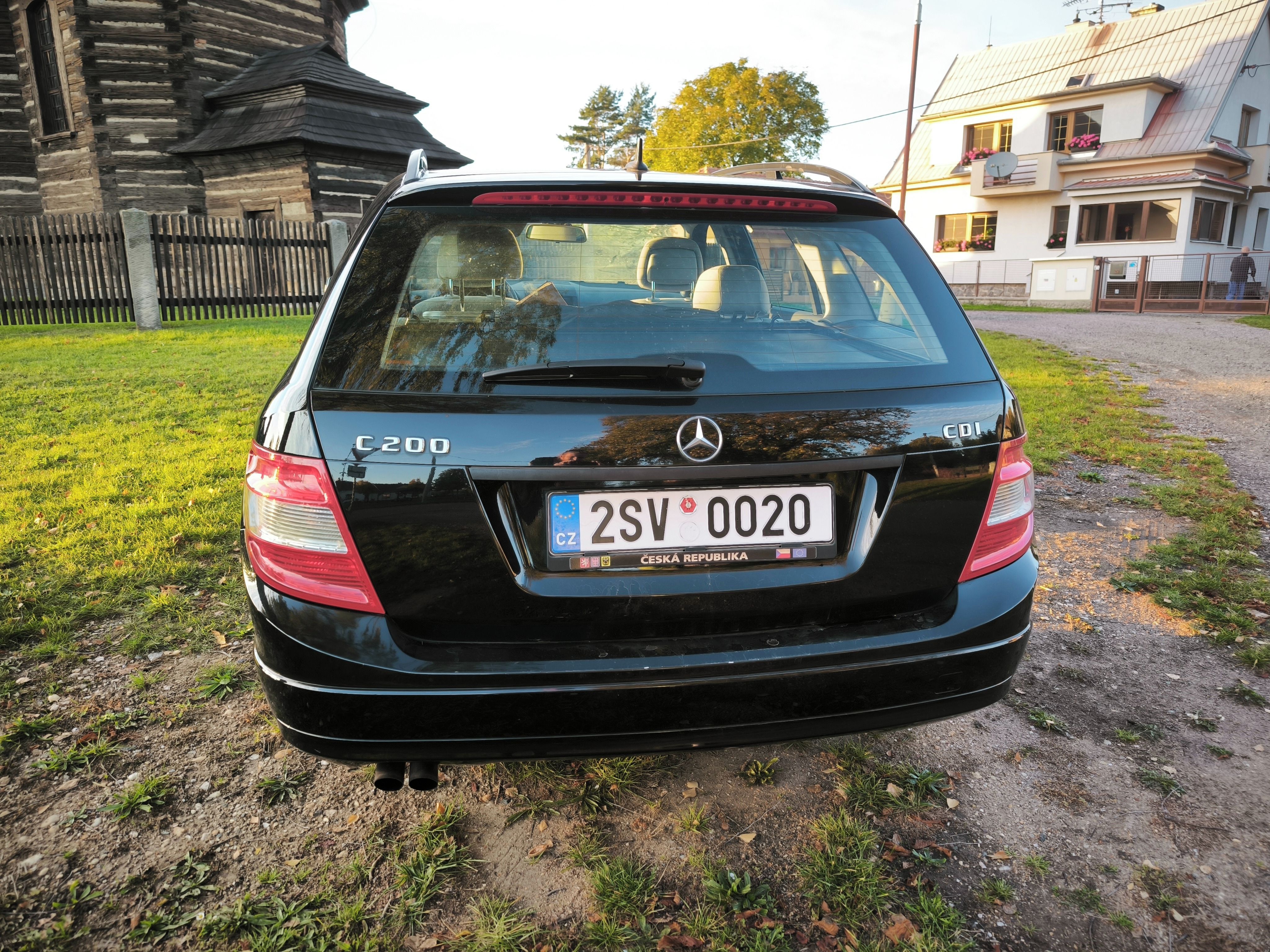Mercedes-Benz Třídy C, Mercedes C200 2.2CDI 100KW, 3Z - fotka 4