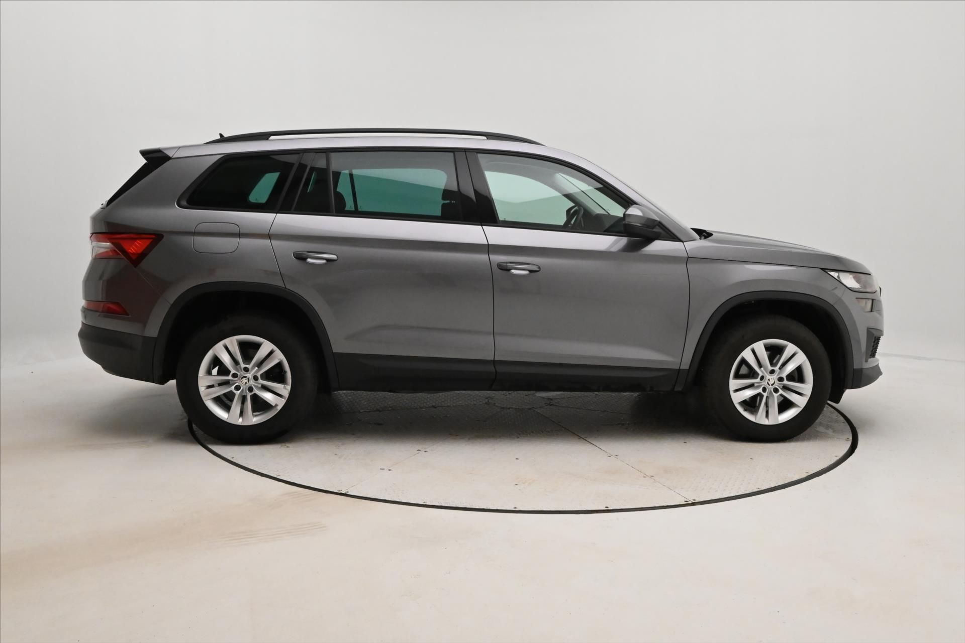 Škoda Kodiaq, 1,5 TSI 110 kW DSG 7MÍST Záruk - fotka 4