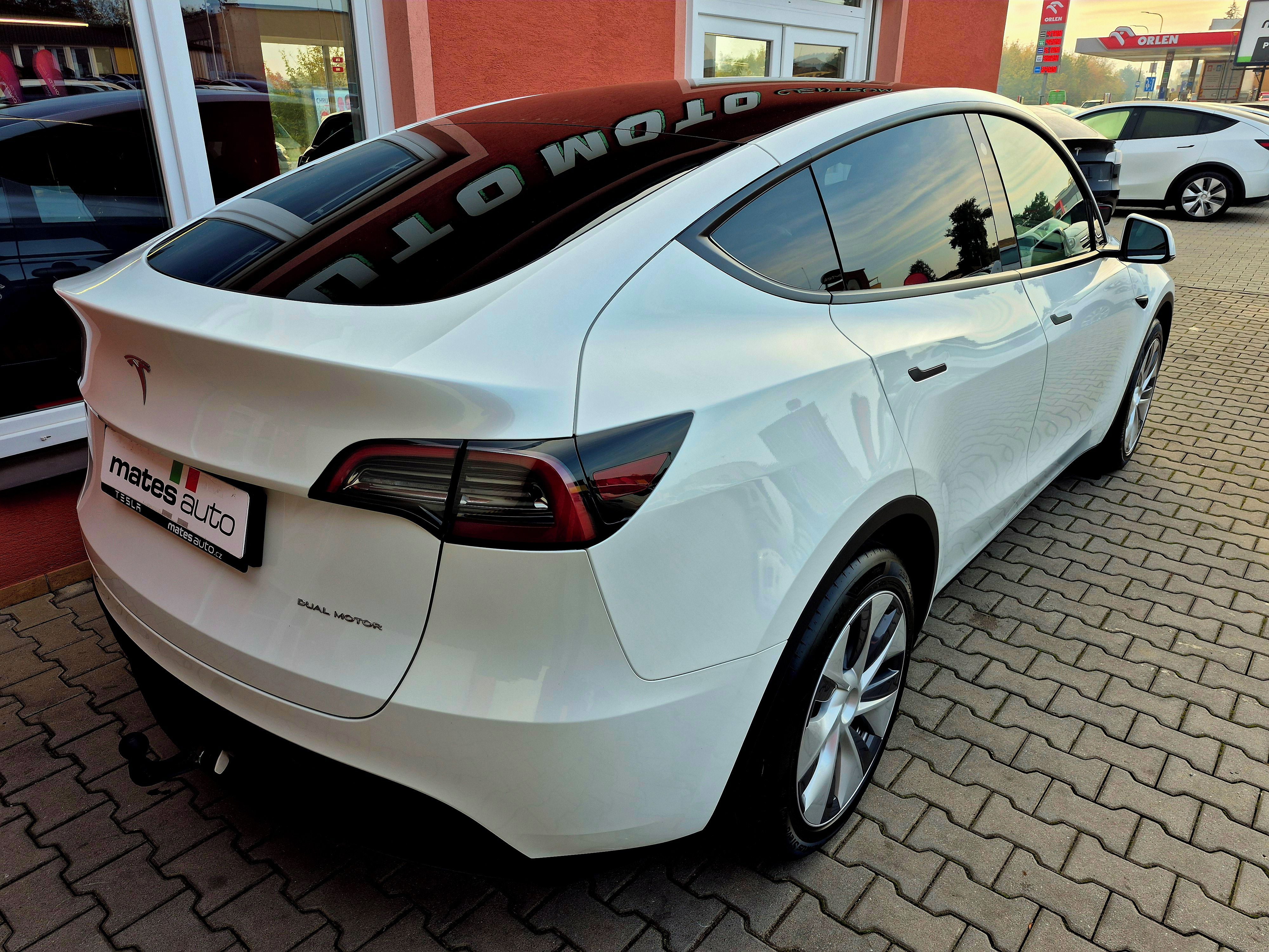 Tesla Model Y, Long R.Dual Motor, Berlín, TAŽ - fotka 4