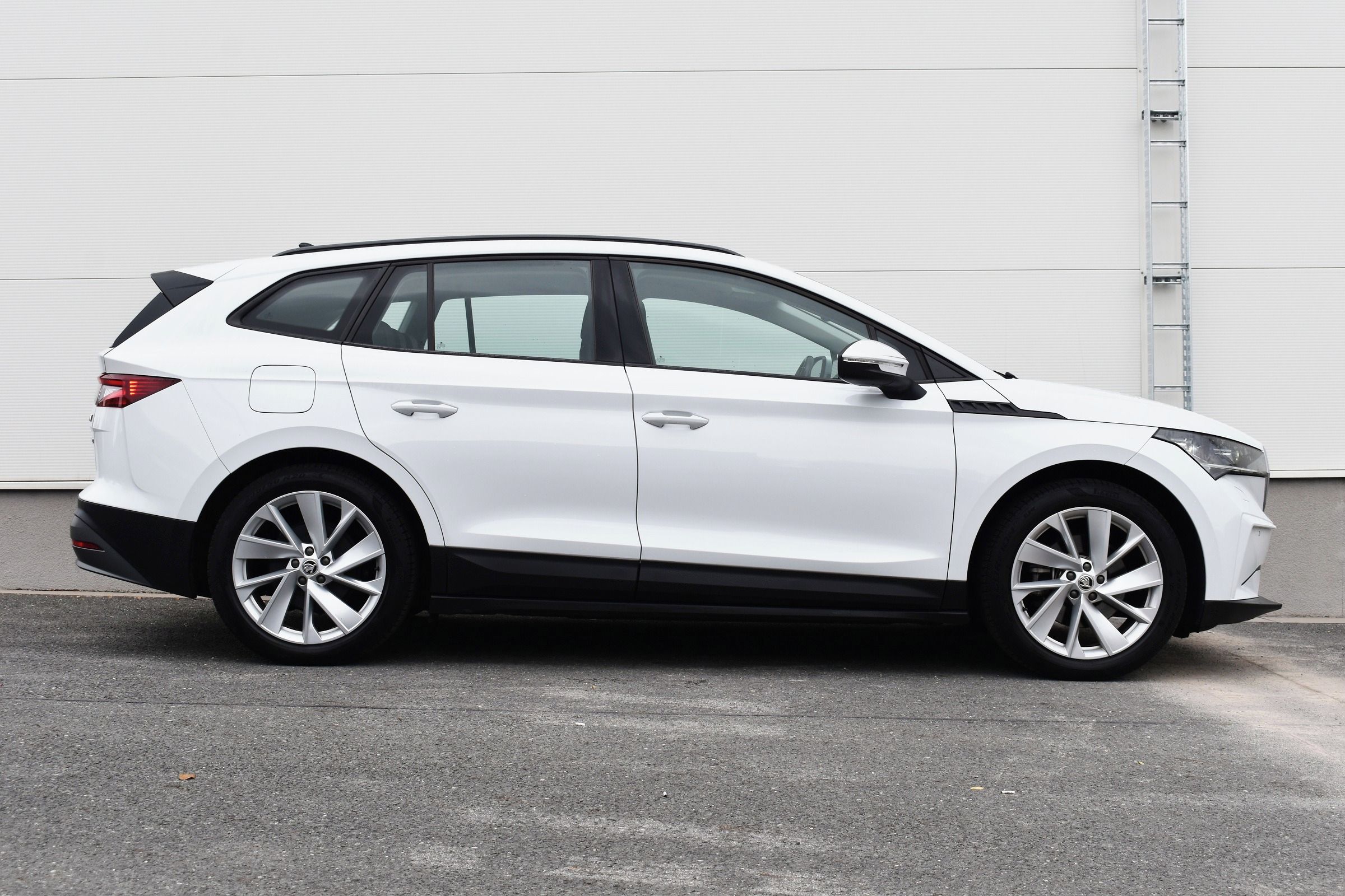 Škoda Enyaq, iV60/MATRIX/ACC/KAMERA/CARPLAY - fotka 4