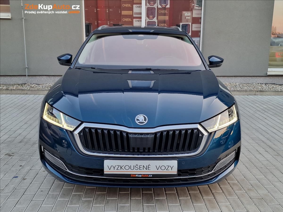 Škoda Octavia, 1.4 TSI iV DSG Style,ČR,1.Maj - fotka 4
