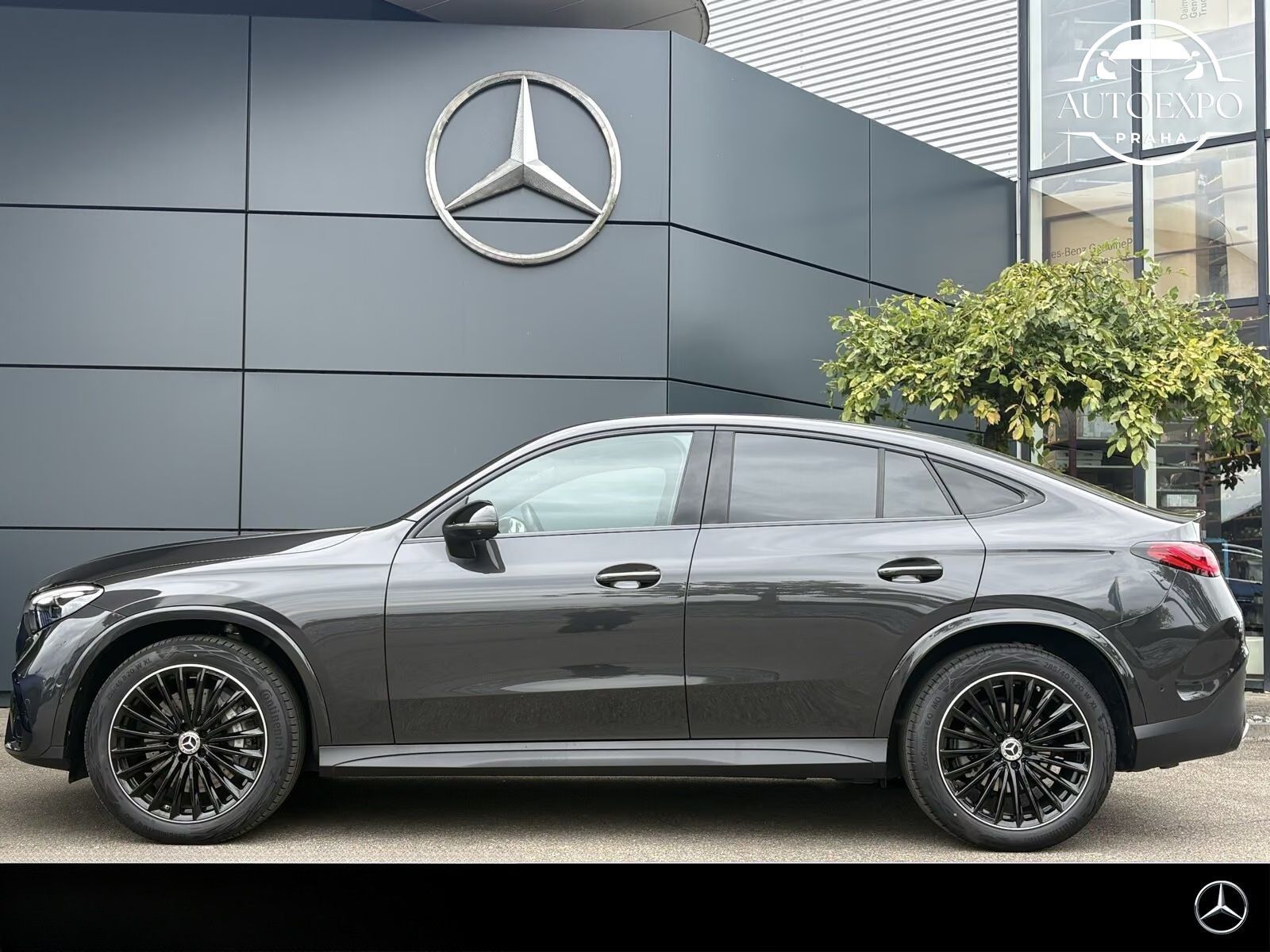 Mercedes-Benz GLC, 300d 4M AMG Night* - fotka 3