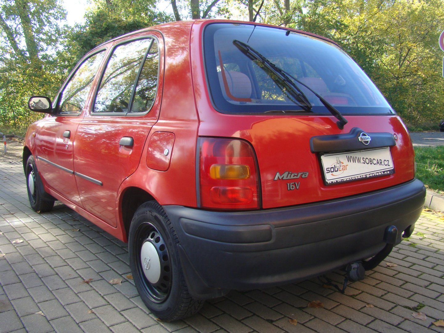 Nissan Micra, 1.0 16v NOVÁ STK TAŽNÉ - fotka 5