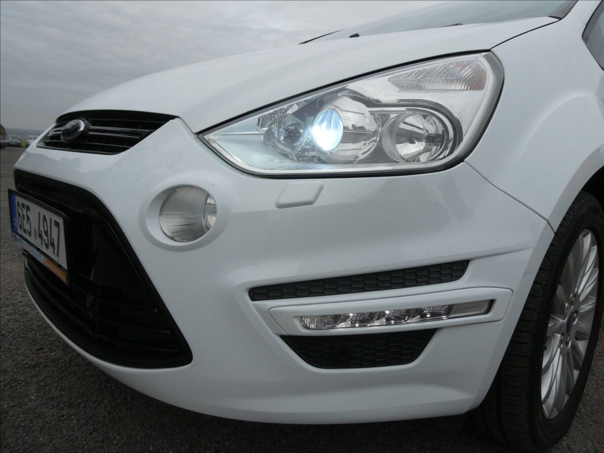 Ford S-MAX, 2,0 TDCi 120kW AUT, po servise - fotka 4