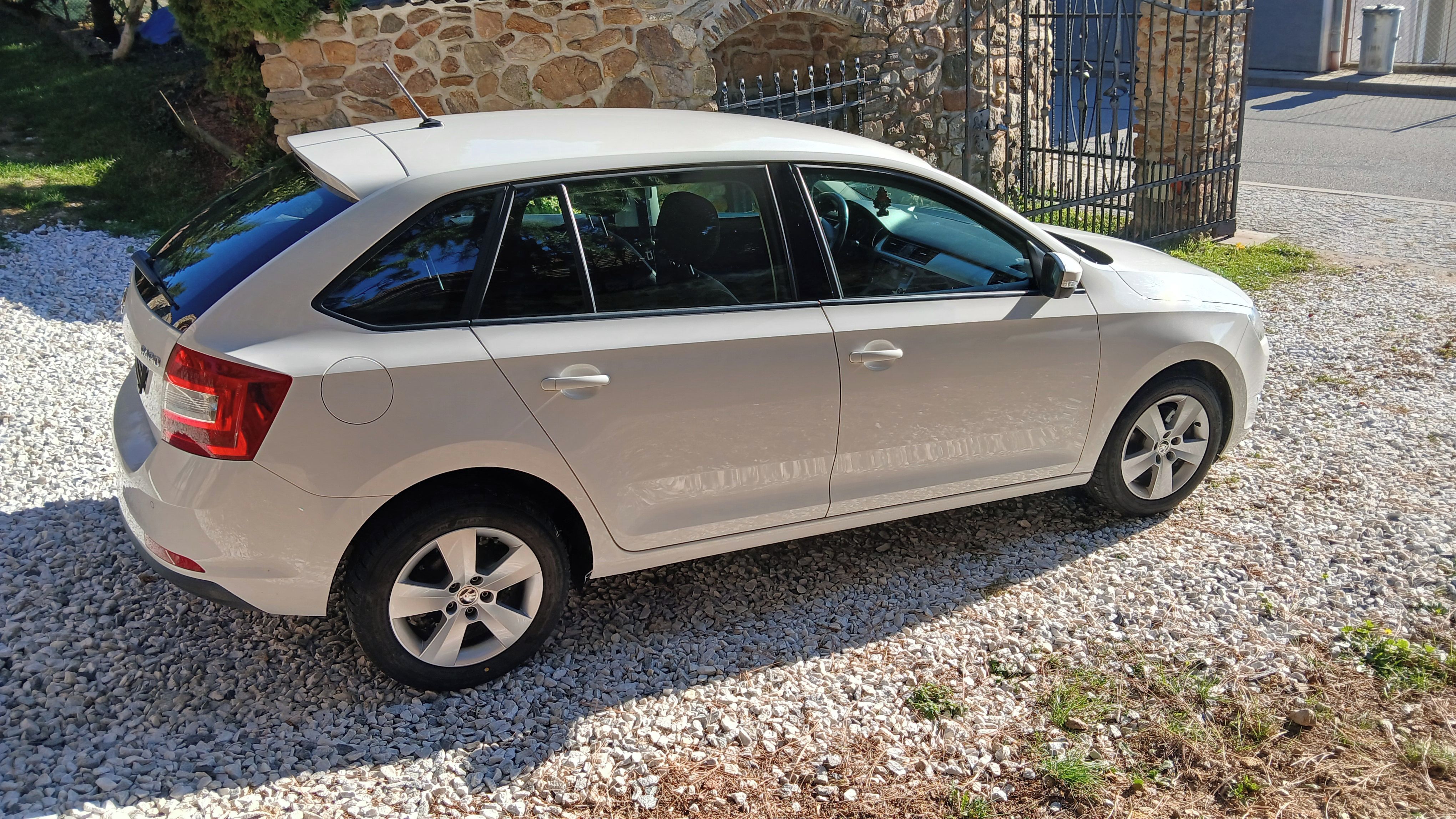 Škoda Rapid, 1.2 TSI 81kw  96 000 km - fotka 4