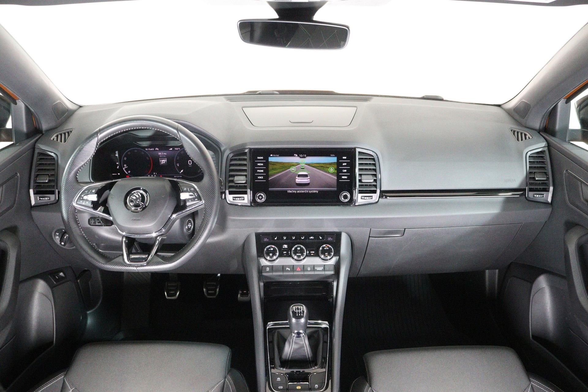 Škoda Karoq, SPORTLINE 1,5 TSI 110 kW/ TAŽN - fotka 5