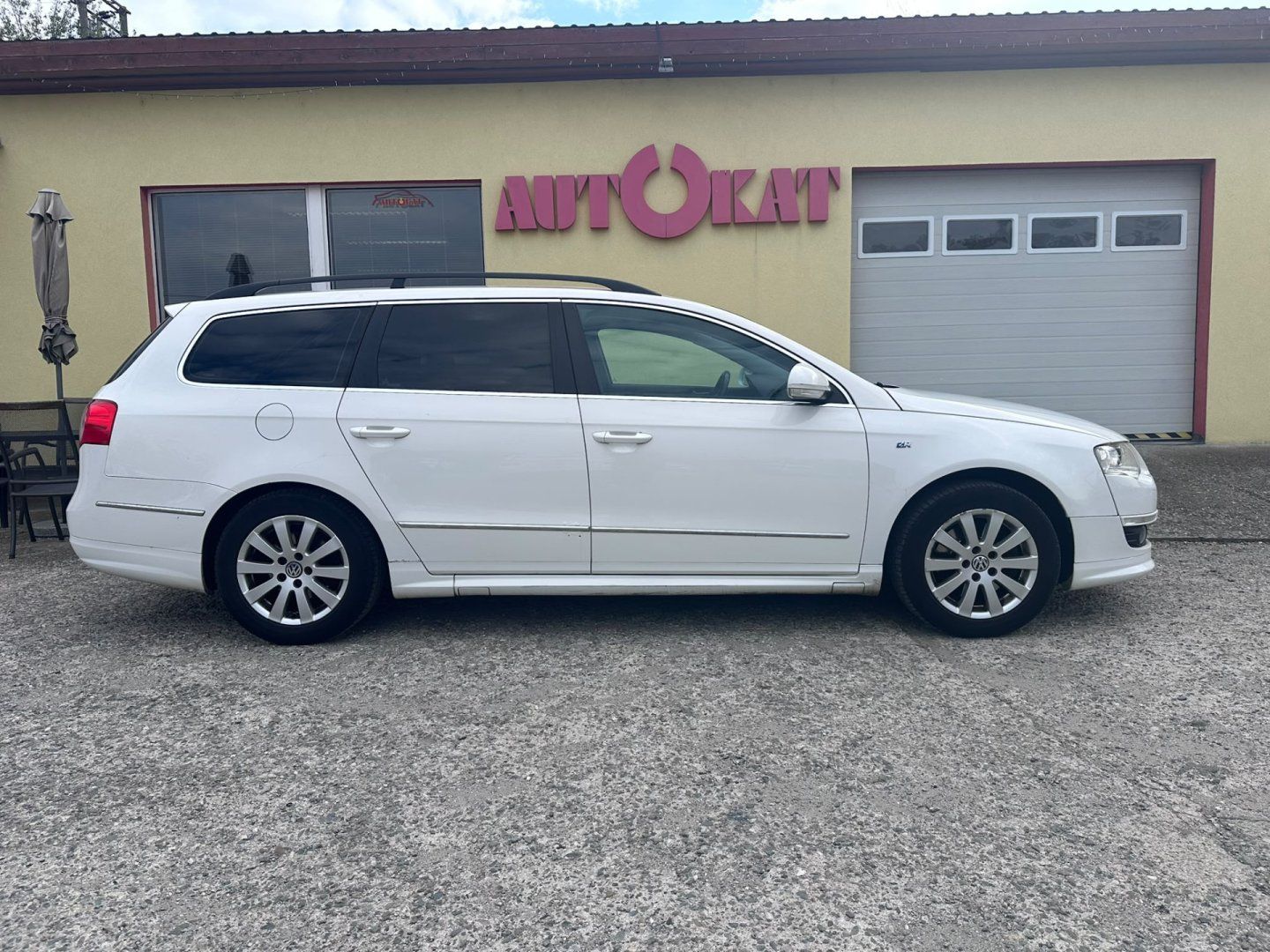 Volkswagen Passat, 2.0TDi ČR/Rozvody/2*pneu/Tažné - fotka 2