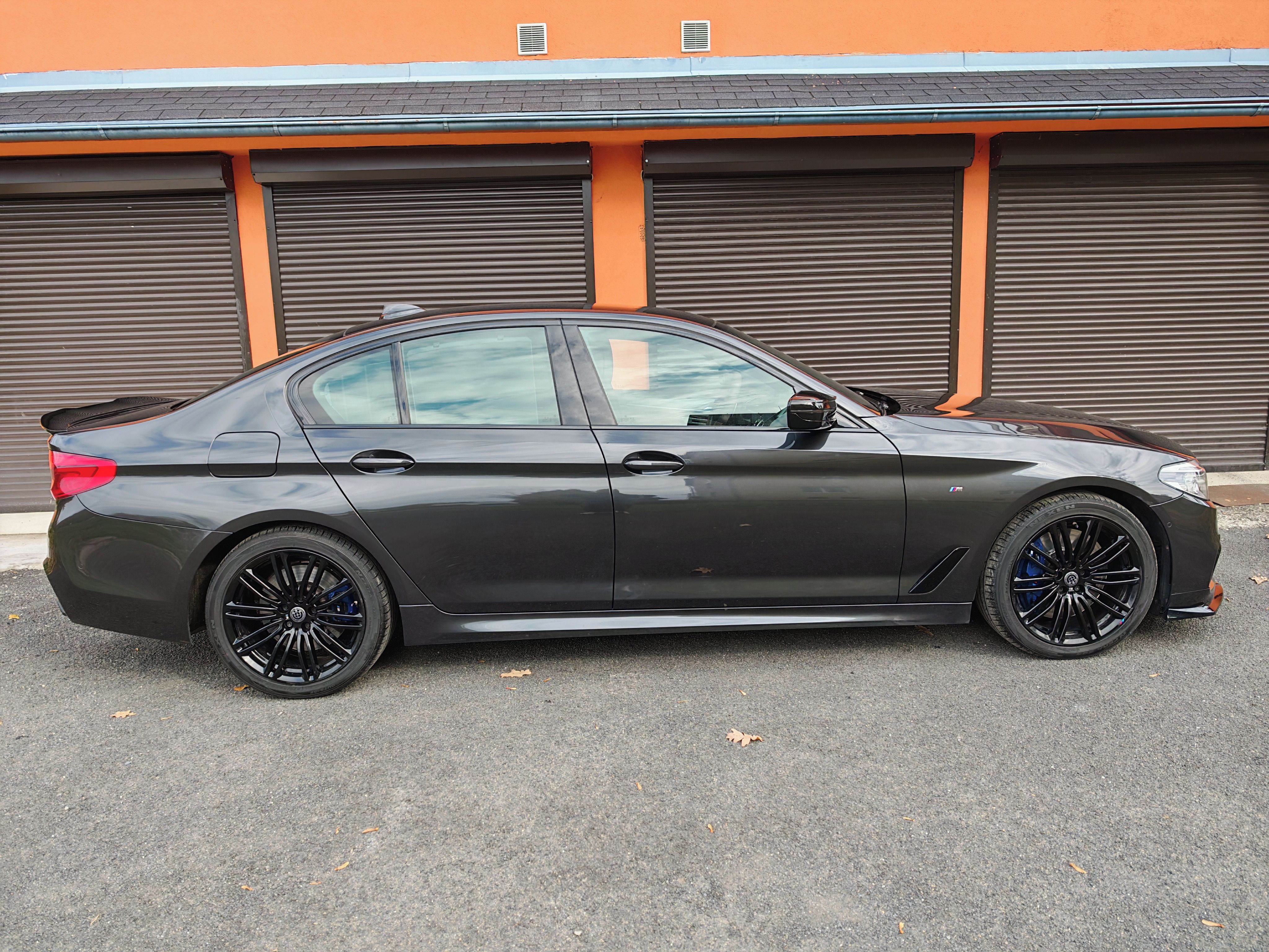 BMW Řada 5, 540d 295kW TOP stav X-drive - fotka 2