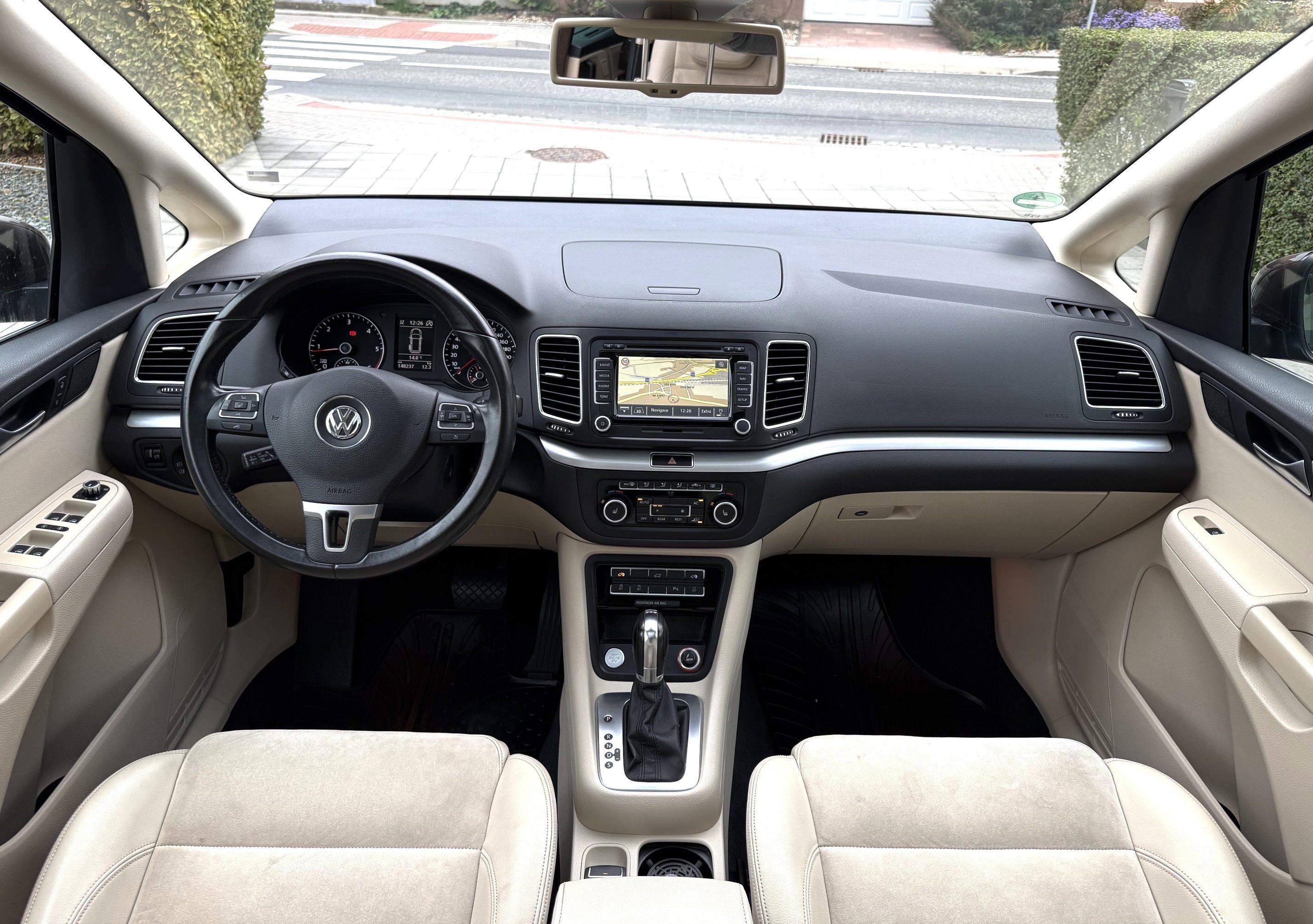 Volkswagen Sharan, 2.0TDI,125KW,DSG,HIGHLINE,2012 - fotka 6