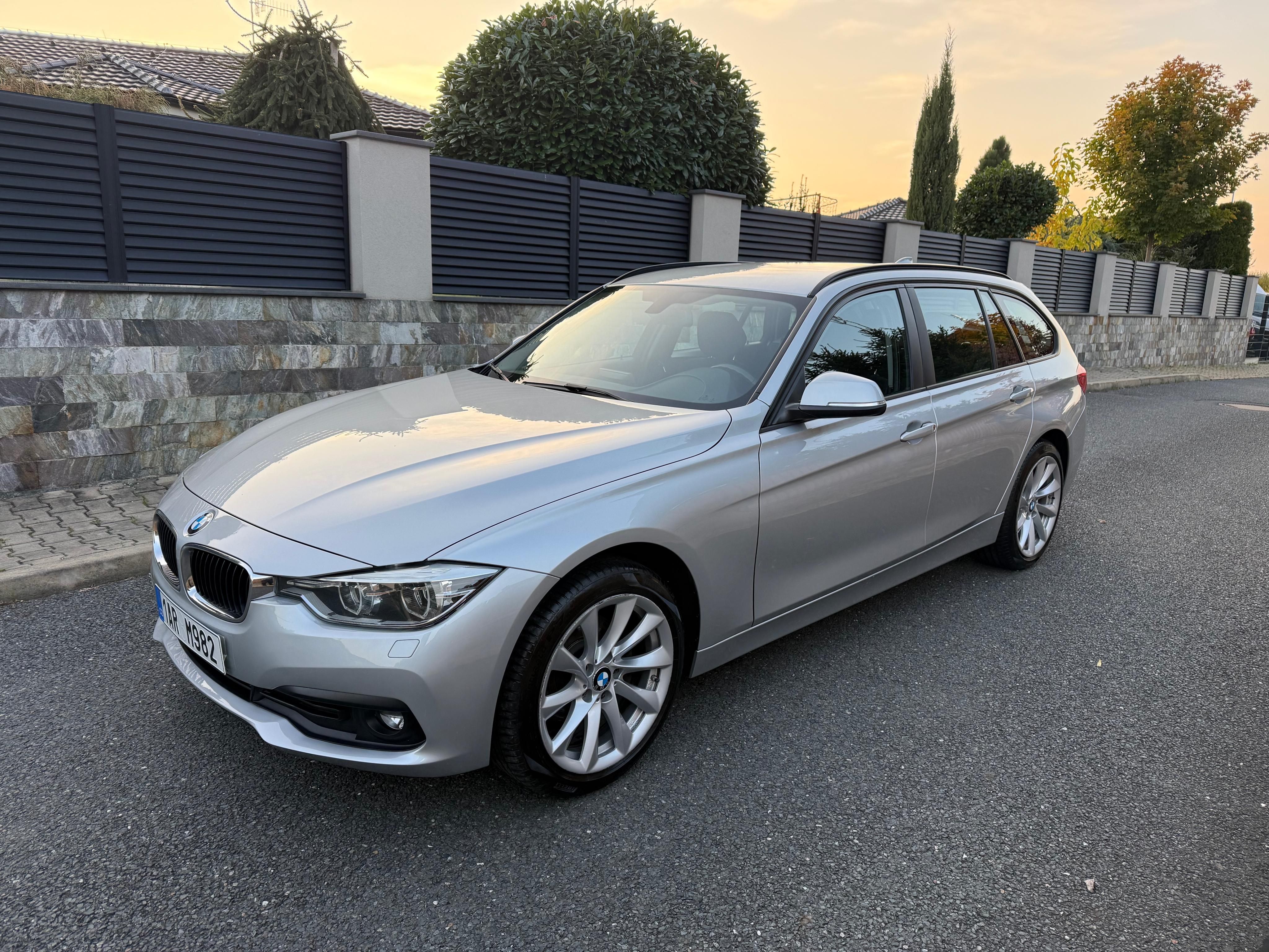 BMW Řada 3, 320 xDrive - fotka 3