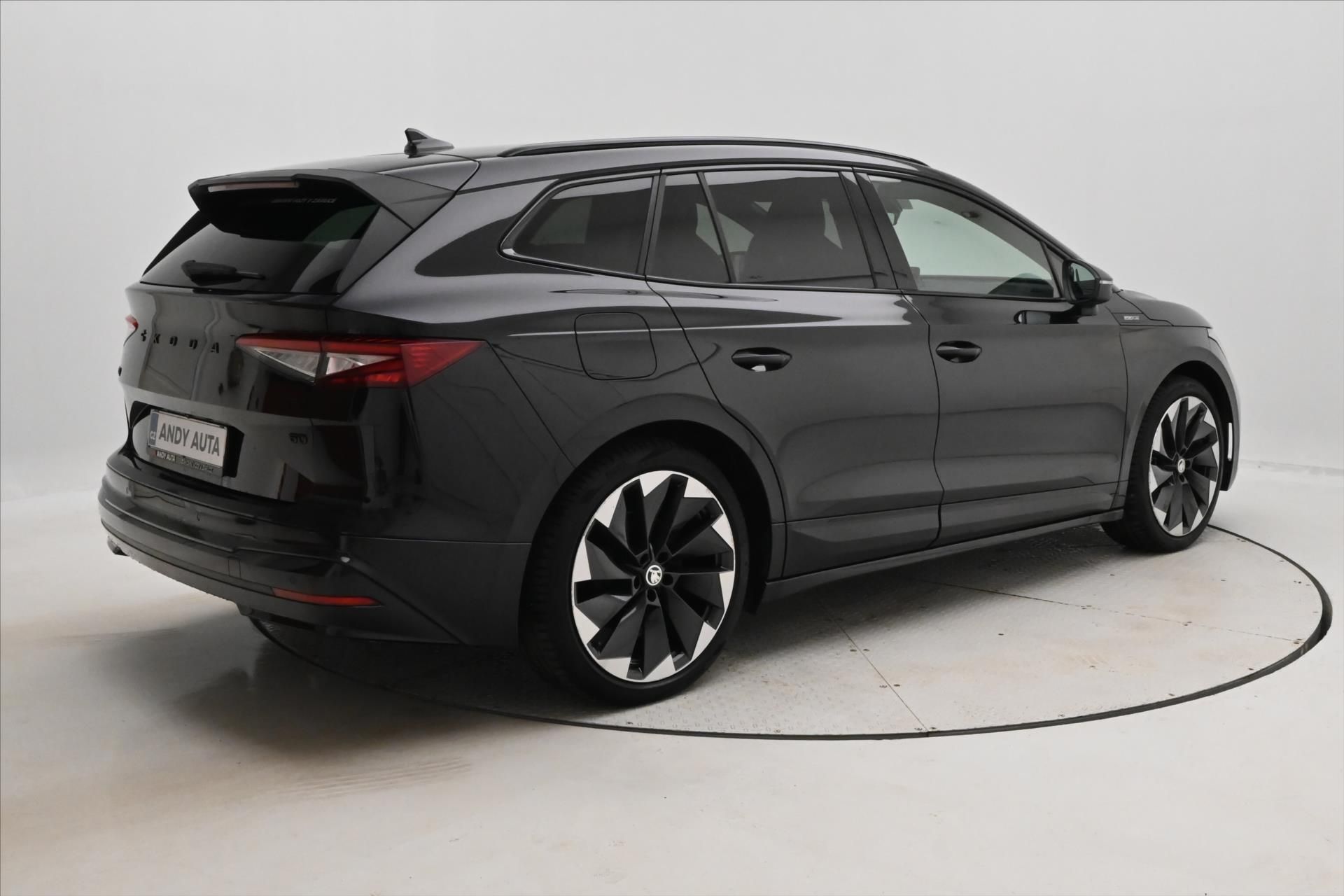 Škoda Enyaq, iV60 132 kW SportLINE Záruka a - fotka 5