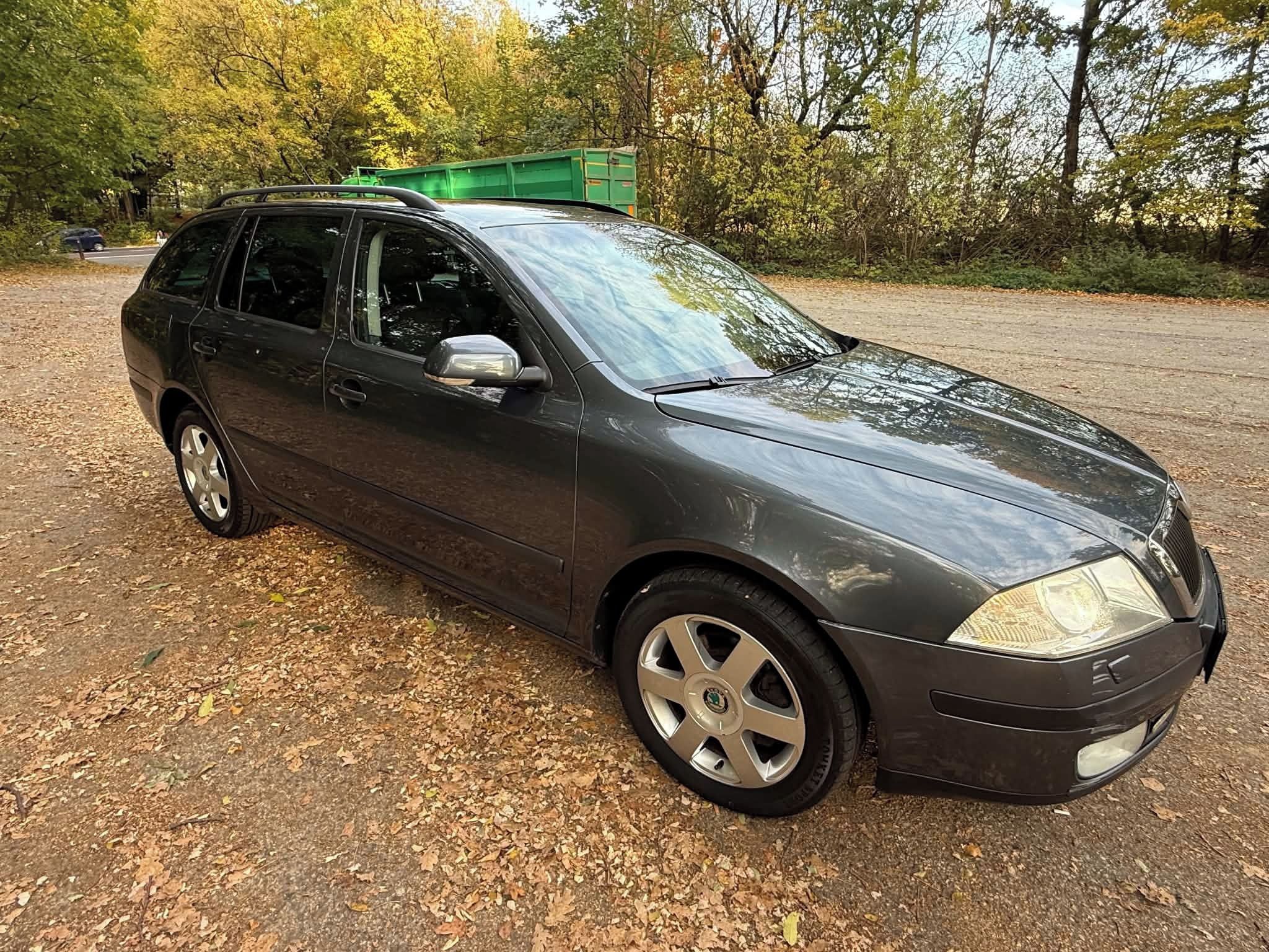 Škoda Octavia, II Combi 2.0 TDI 103 kW - fotka 2