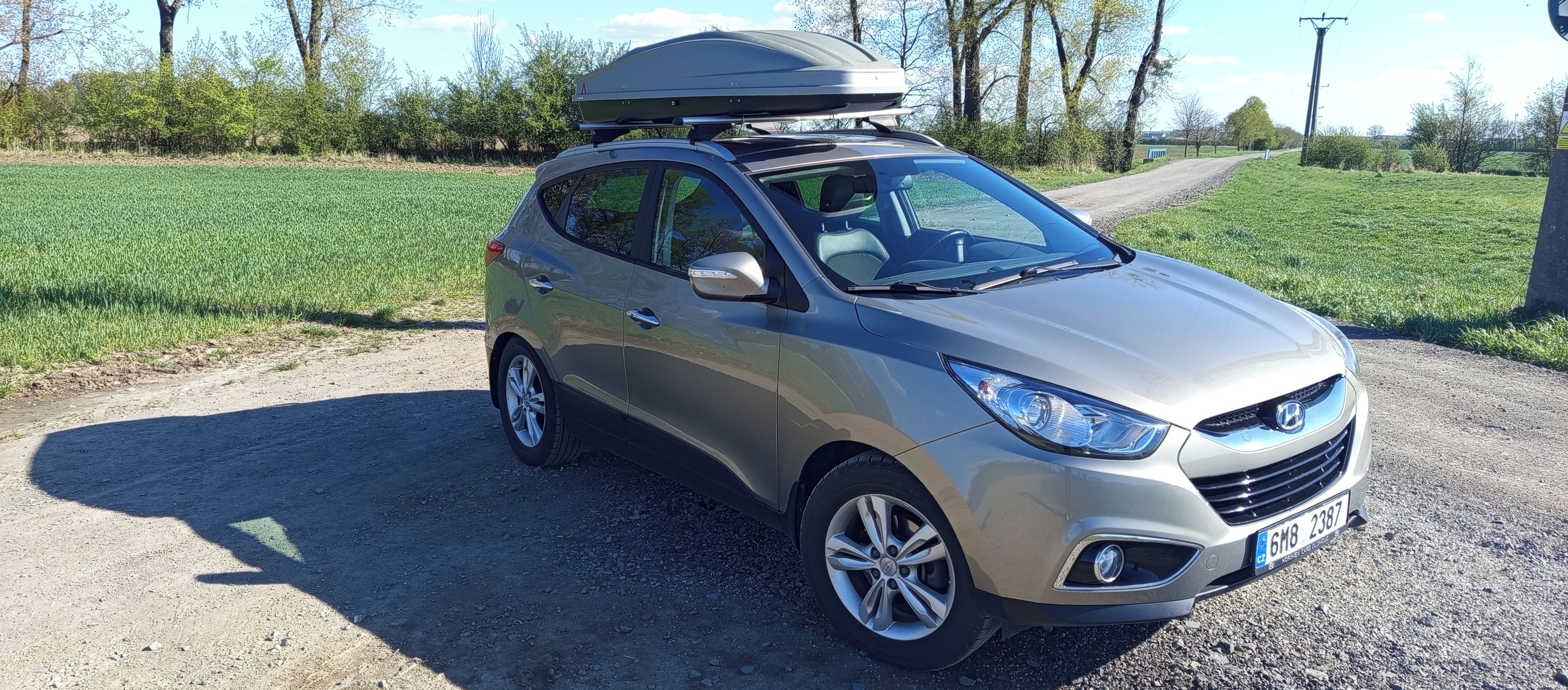 Hyundai ix35, Hyundai IX35 4x4 135kW automat - fotka 3