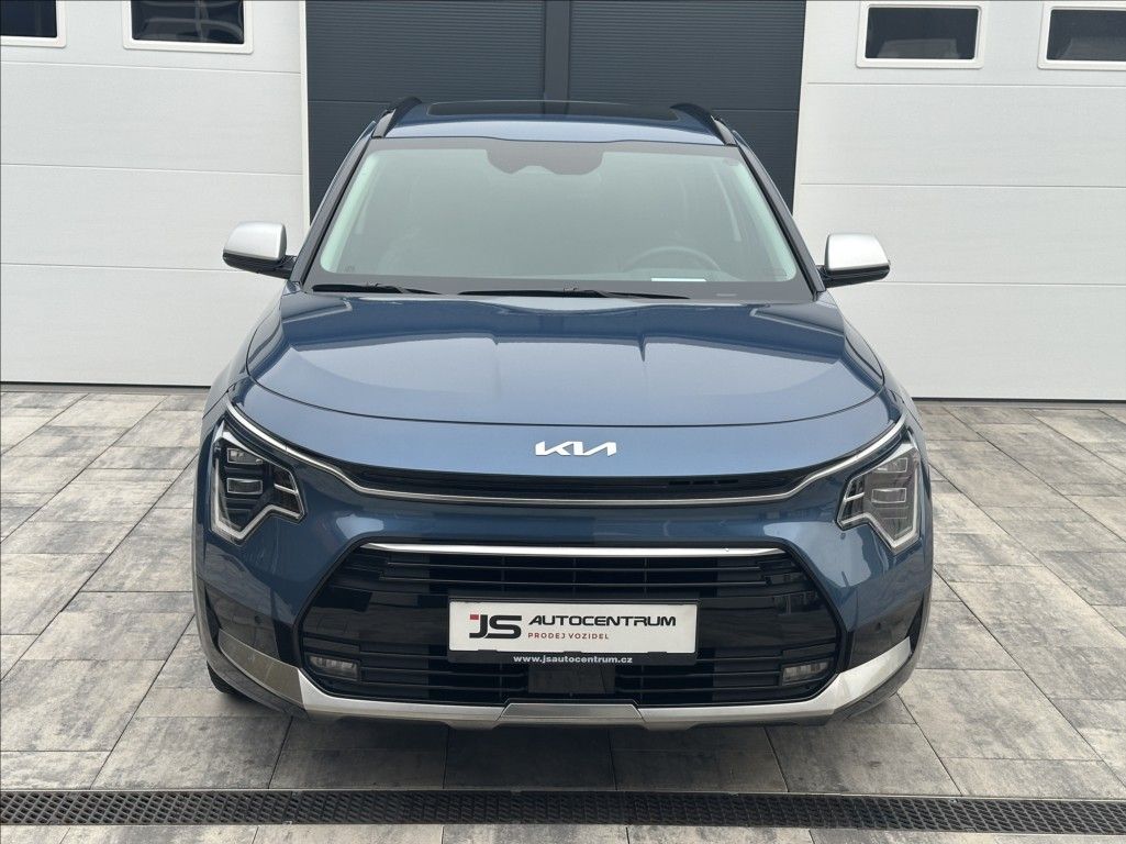 Kia Niro, 1,6 GDI PHEV 184PS  Spirit A/T - fotka 3