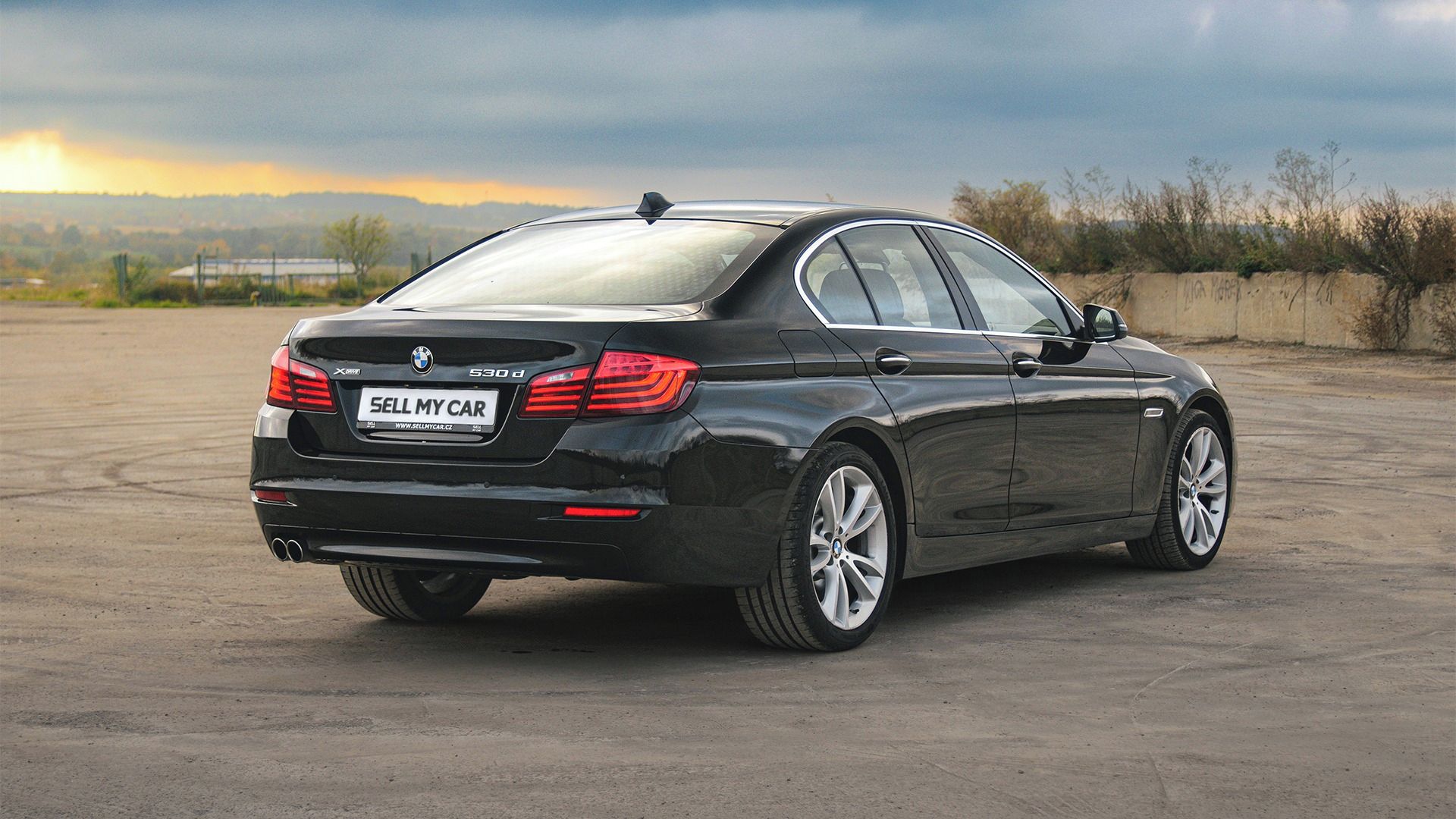 BMW Řada 5, 530D xDrive 3,0/190kW ČR - fotka 5