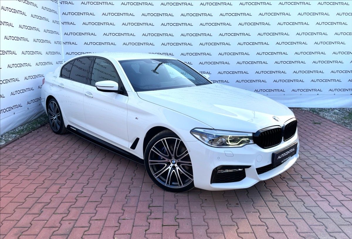 BMW Řada 5, 3,0 D,530 xDrive,195kW,M-PACKE - fotka 2