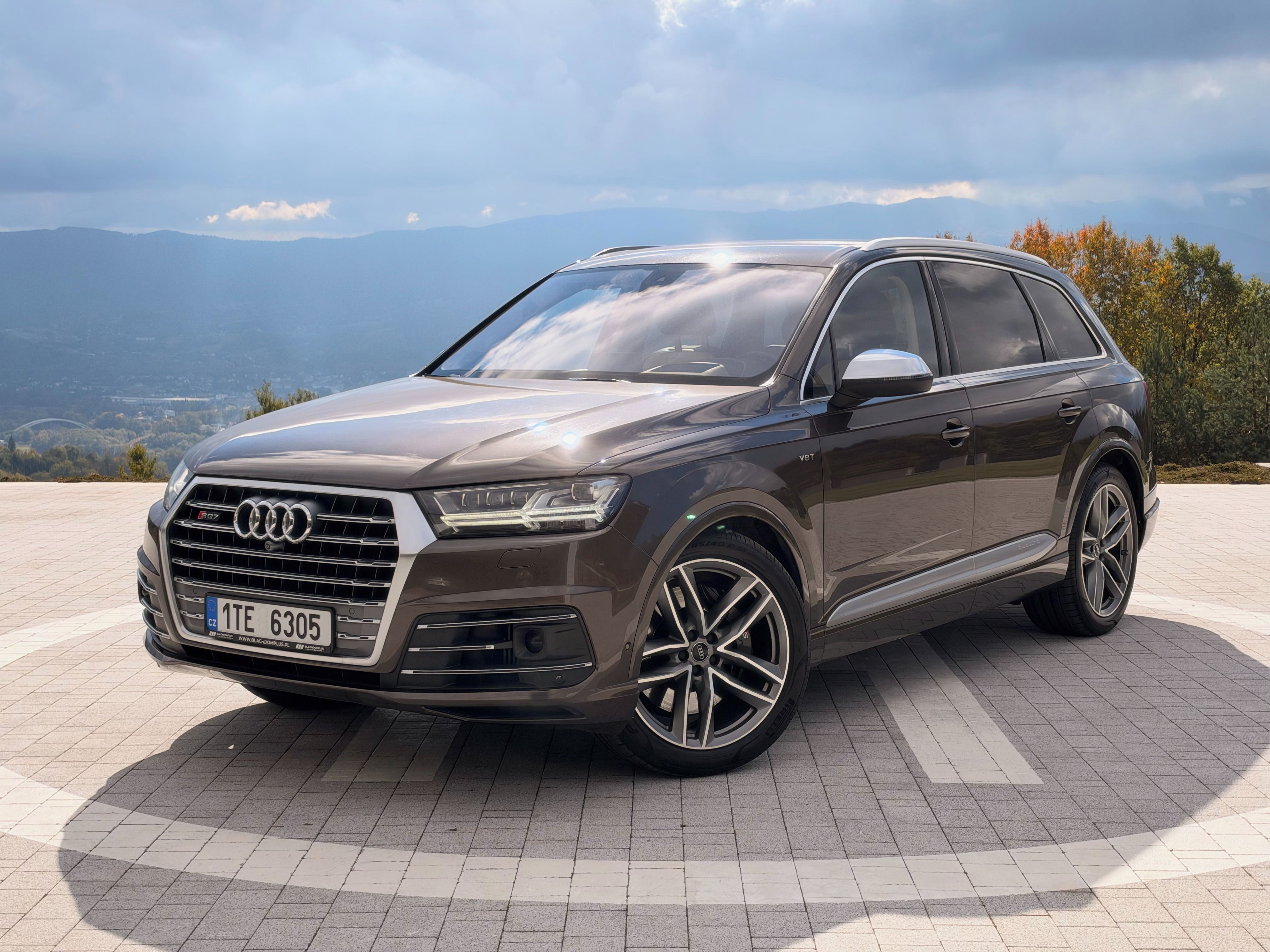 Audi SQ7, AUDI SQ7 4.0 TDI 320kW - fotka 2