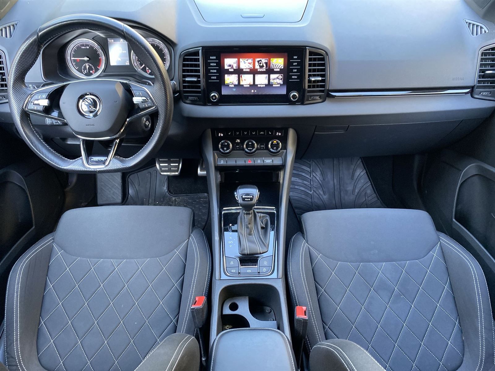 Škoda Karoq, 2.0 TDI 4x4 DSG SportLine - fotka 5