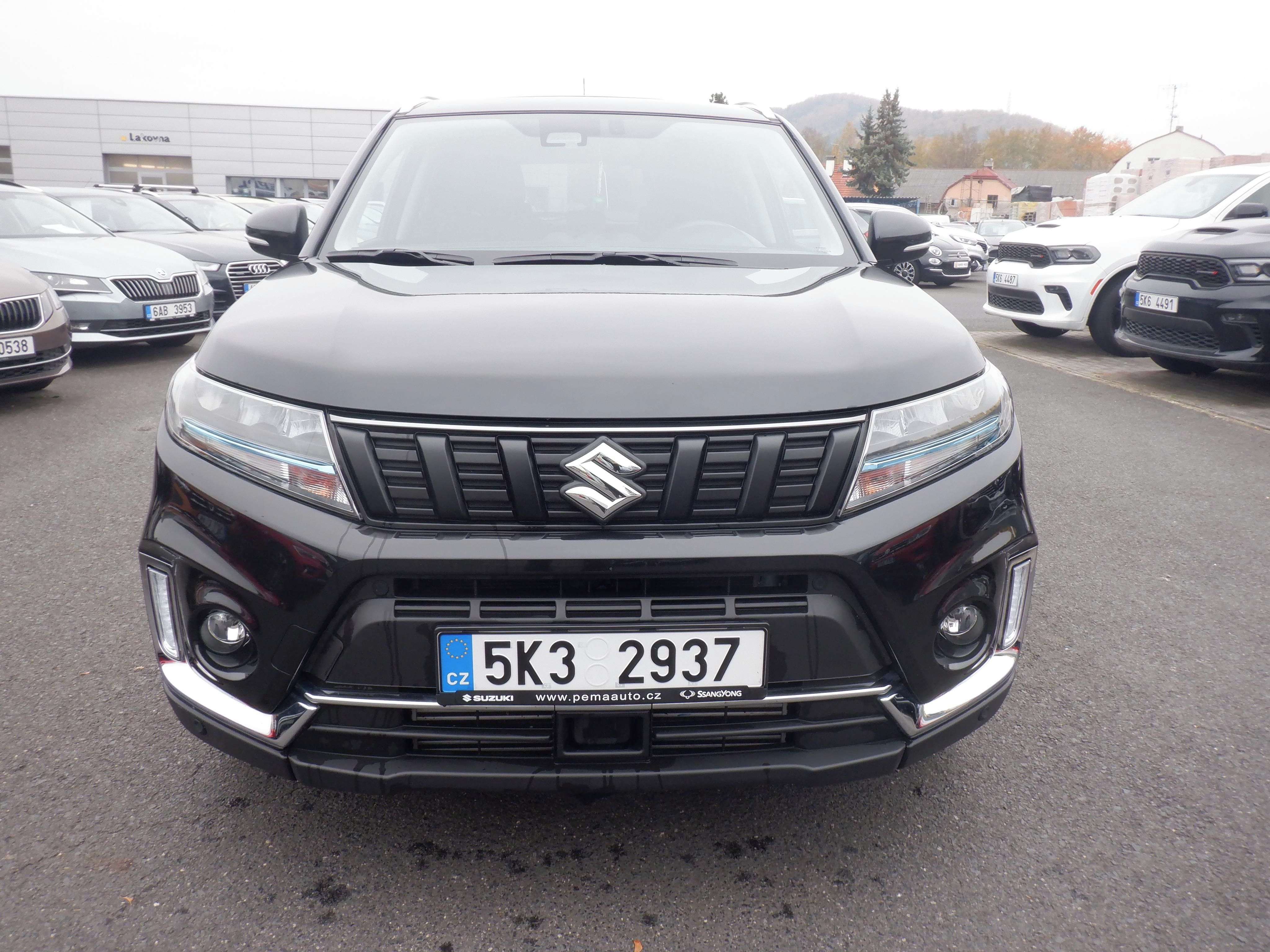 Suzuki Vitara, 1.4 BoosterJet Hybrid,1.Maj,ČR - fotka 2
