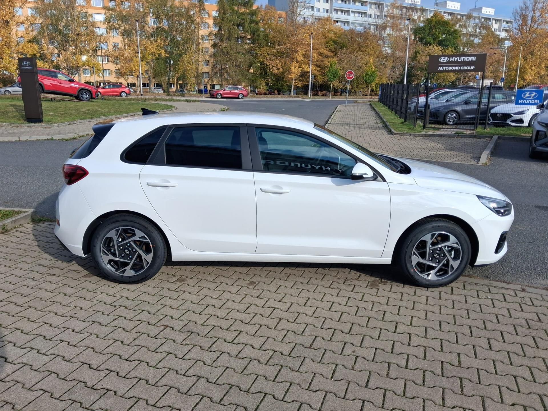 Hyundai i30, 1.0 T-GDi 115k GO Czech! - fotka 4