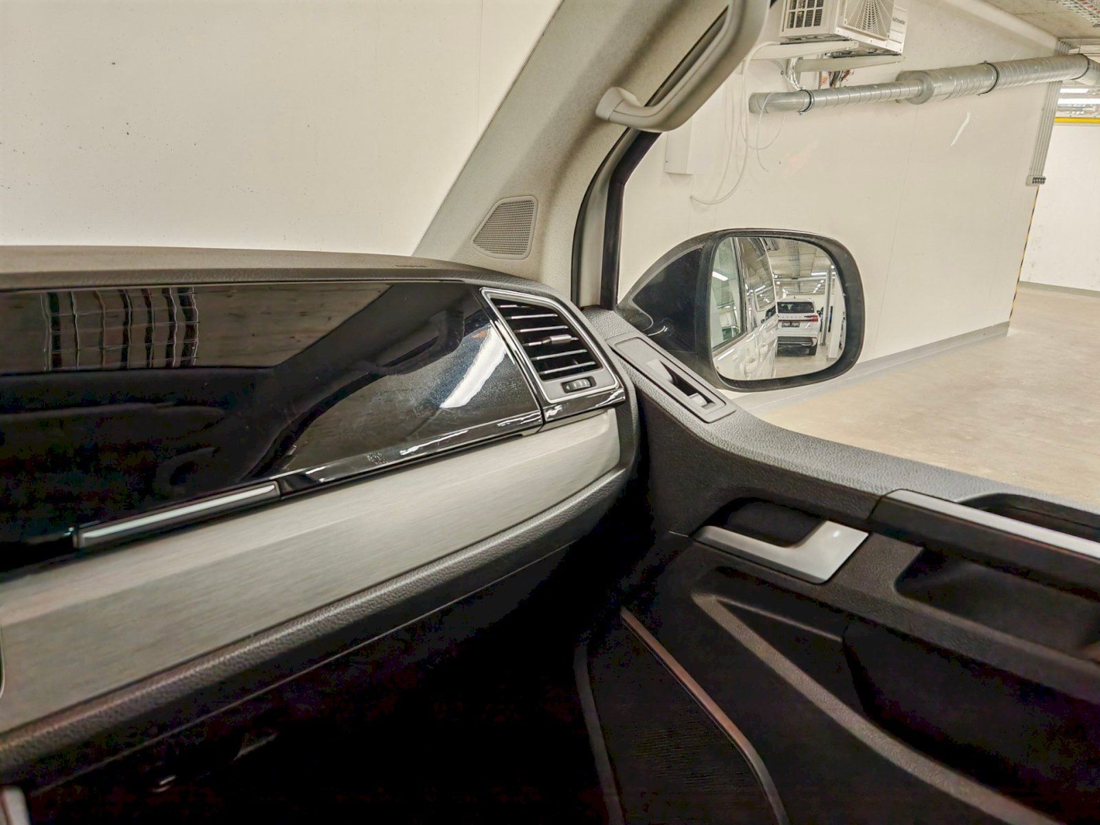 Volkswagen California, 2.0 BiTDI 150 kW DSG 4x4 CALIF - fotka 6