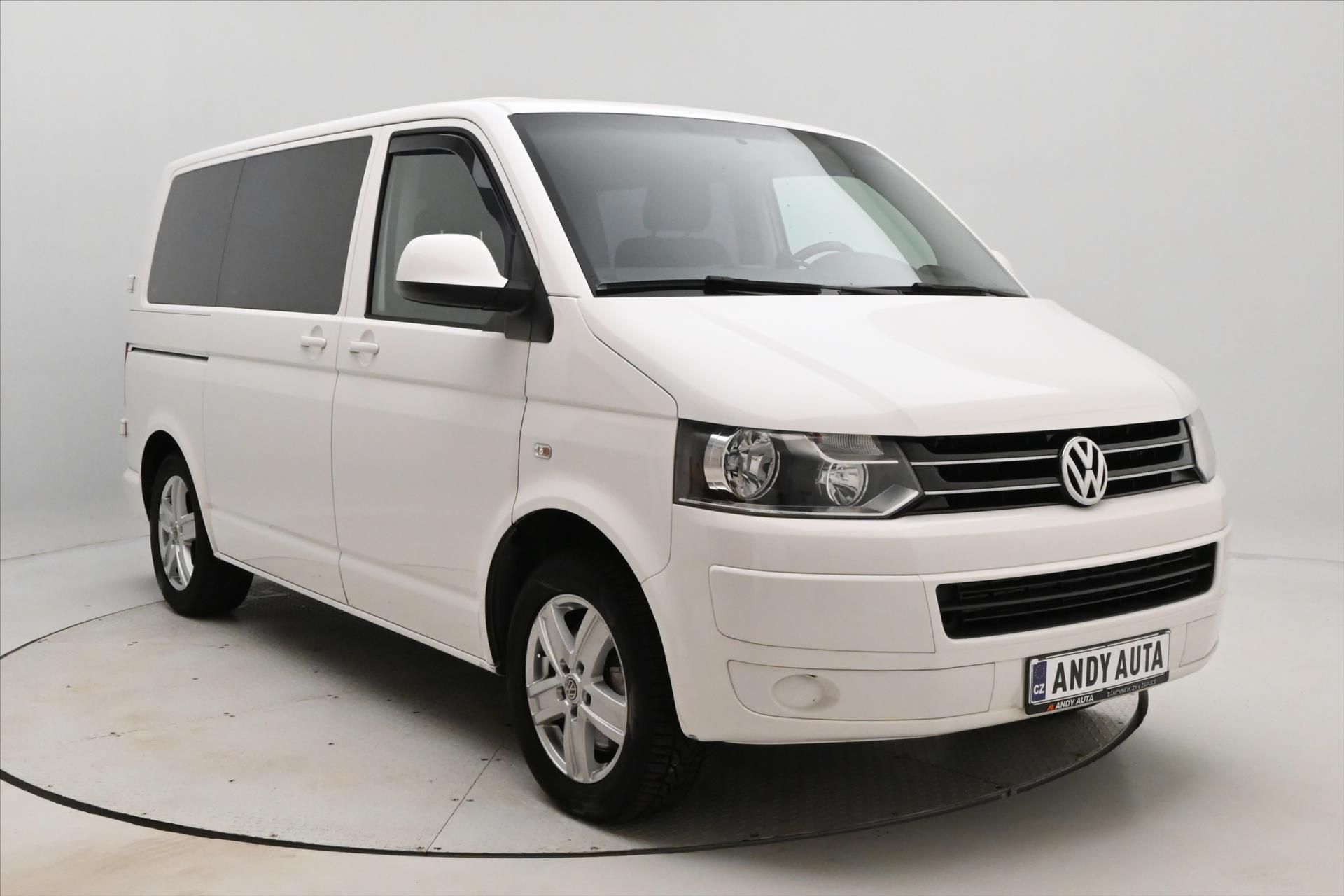 Volkswagen Caravelle, 2,0 TDI 132kW Manuál Tažné Zár - fotka 3