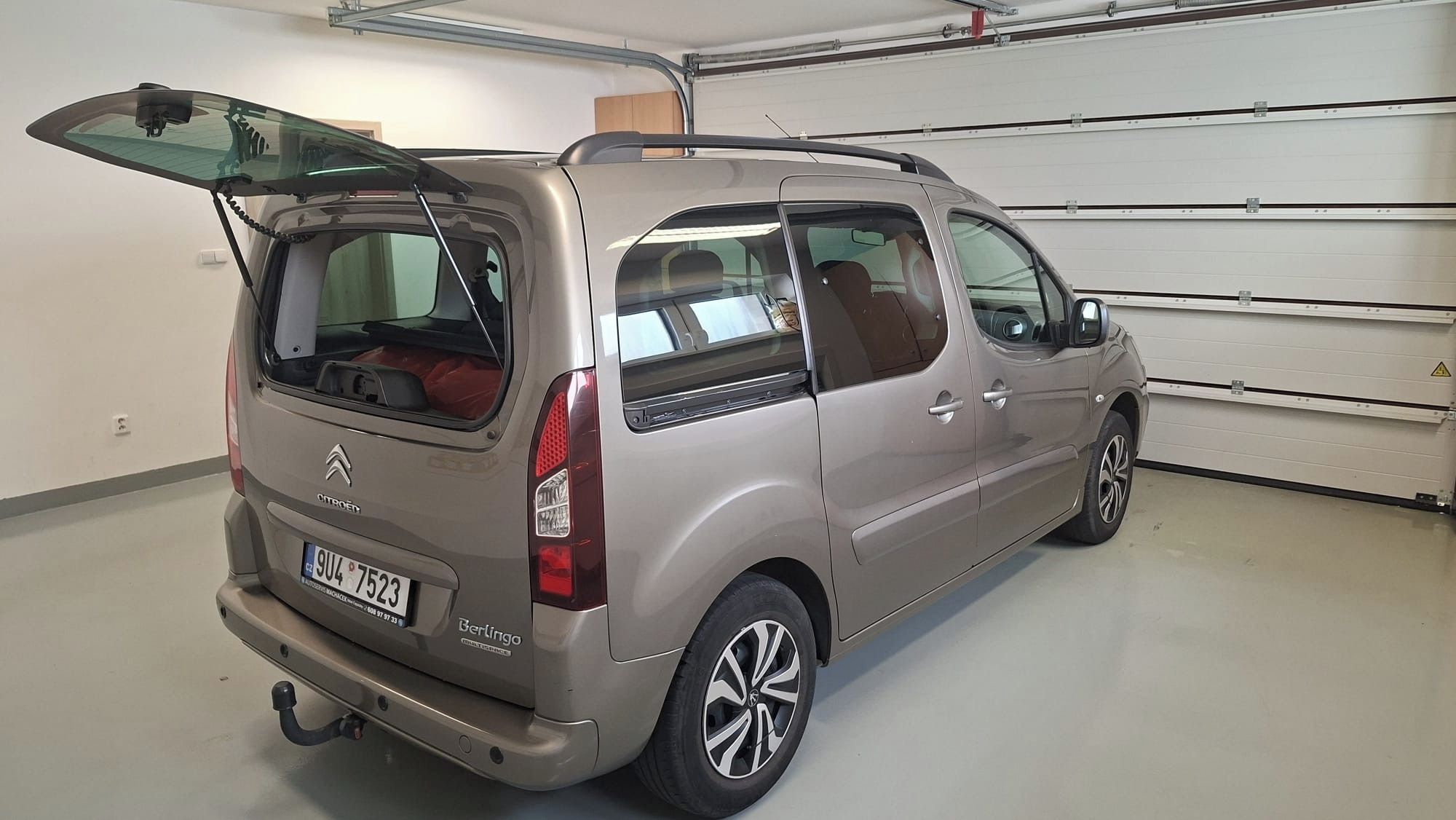 Citroën Berlingo, 1,6 Hdi, 1. majitel, ČR - fotka 6