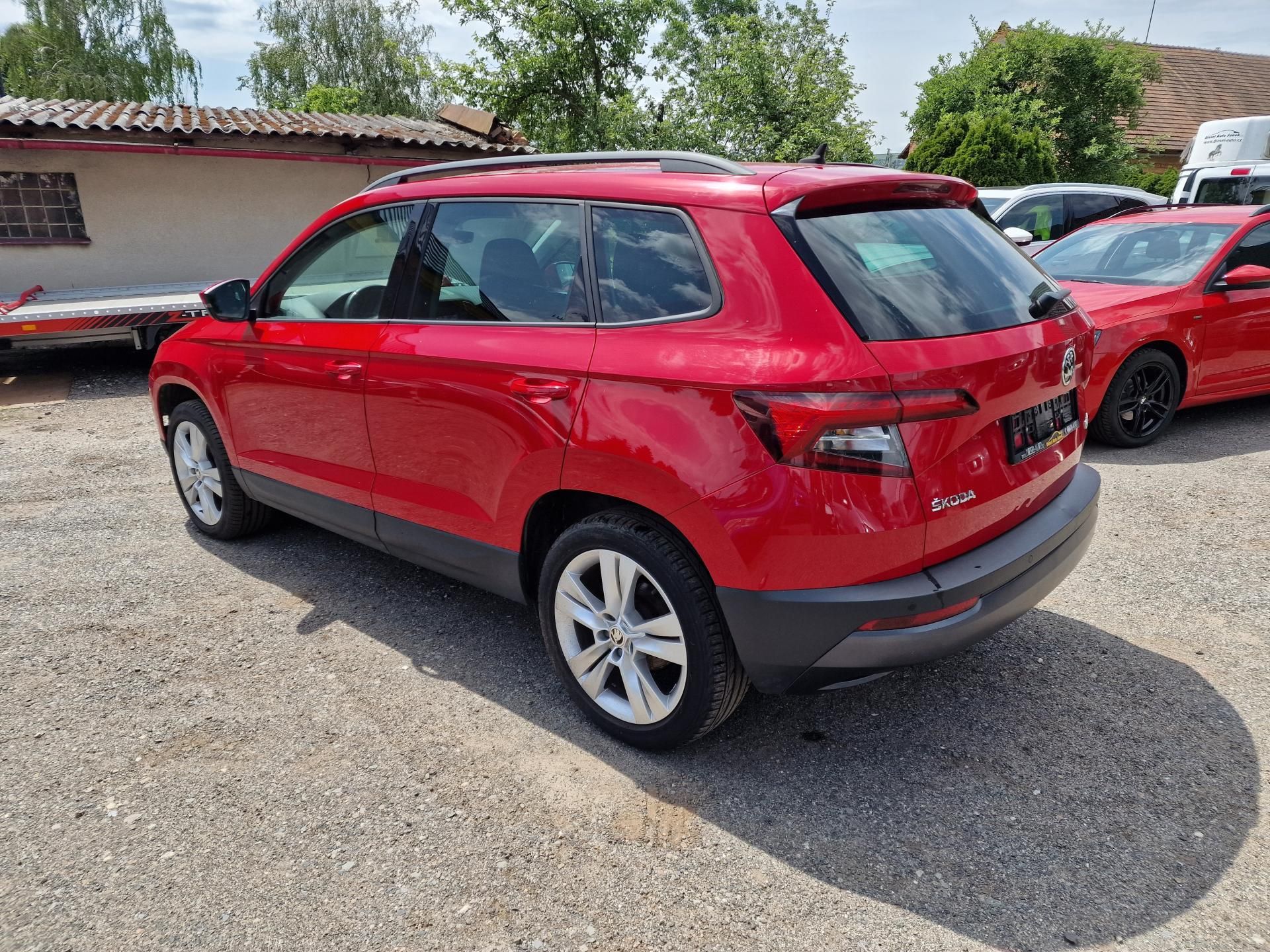 Škoda Karoq, 1,6TDI STYLE NAVI LED - fotka 6