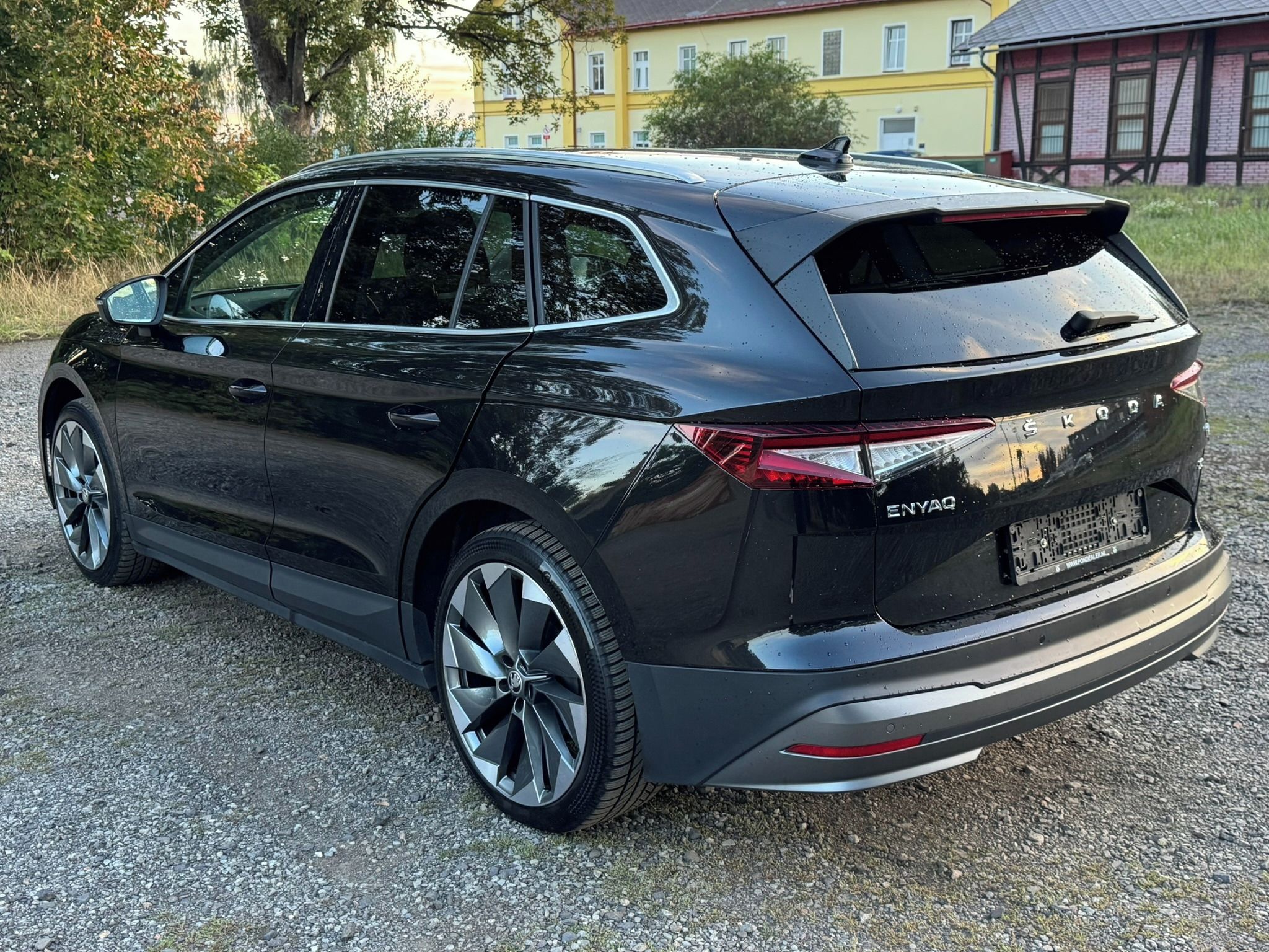 Škoda Enyaq, 80 SoH 92,5% - fotka 4