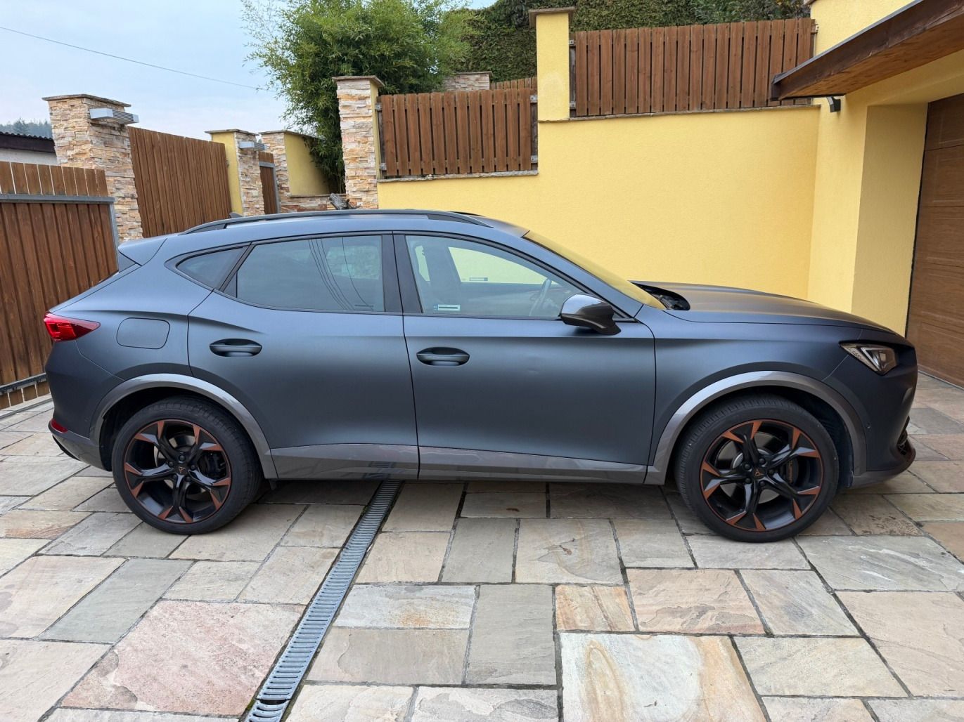 Cupra Formentor, VZ 2.0 Tsi 228kW 4Drive ČR - fotka 5