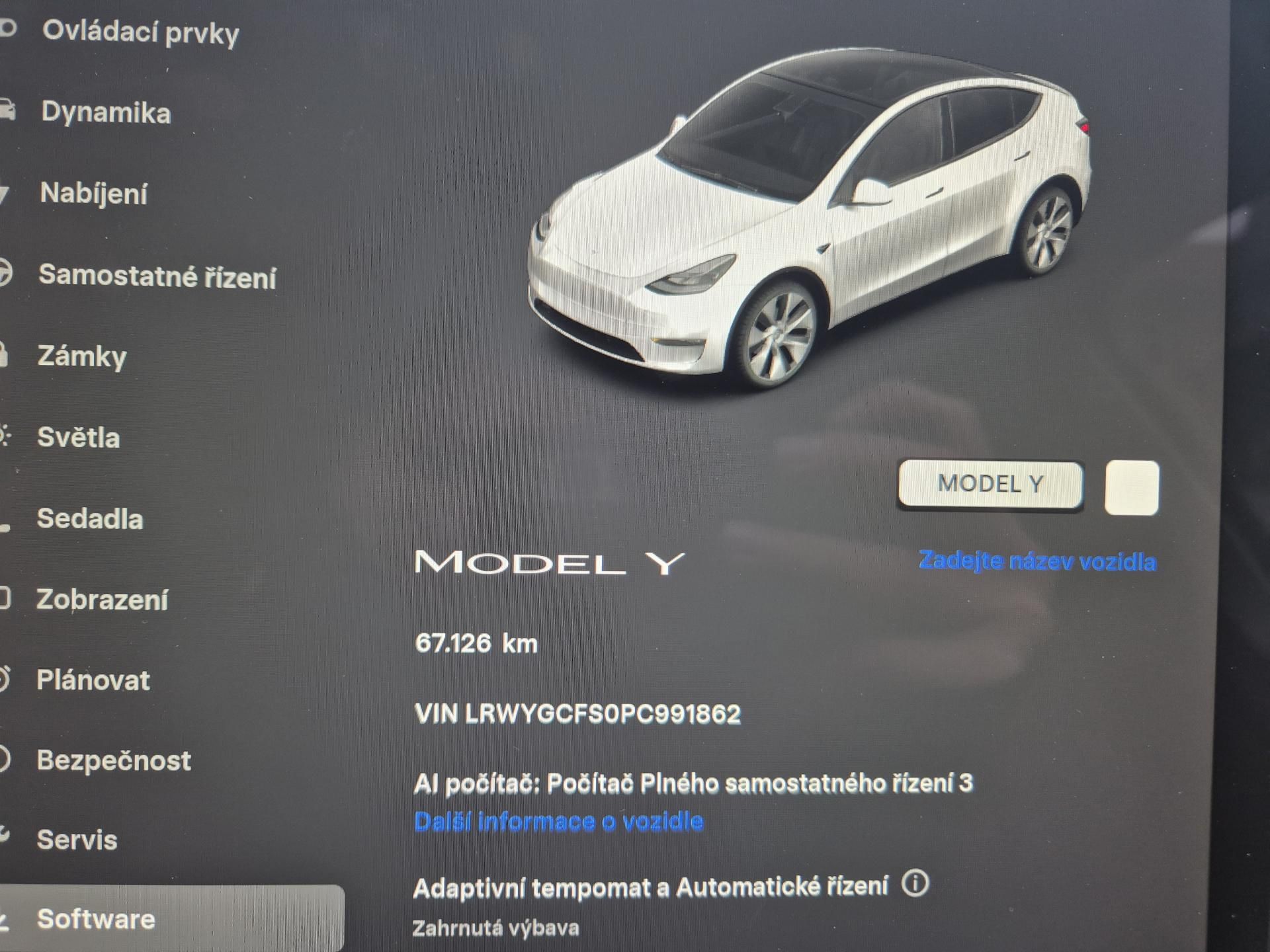 Tesla Model Y, RWD 220kw SOH 94,1 % - fotka 5