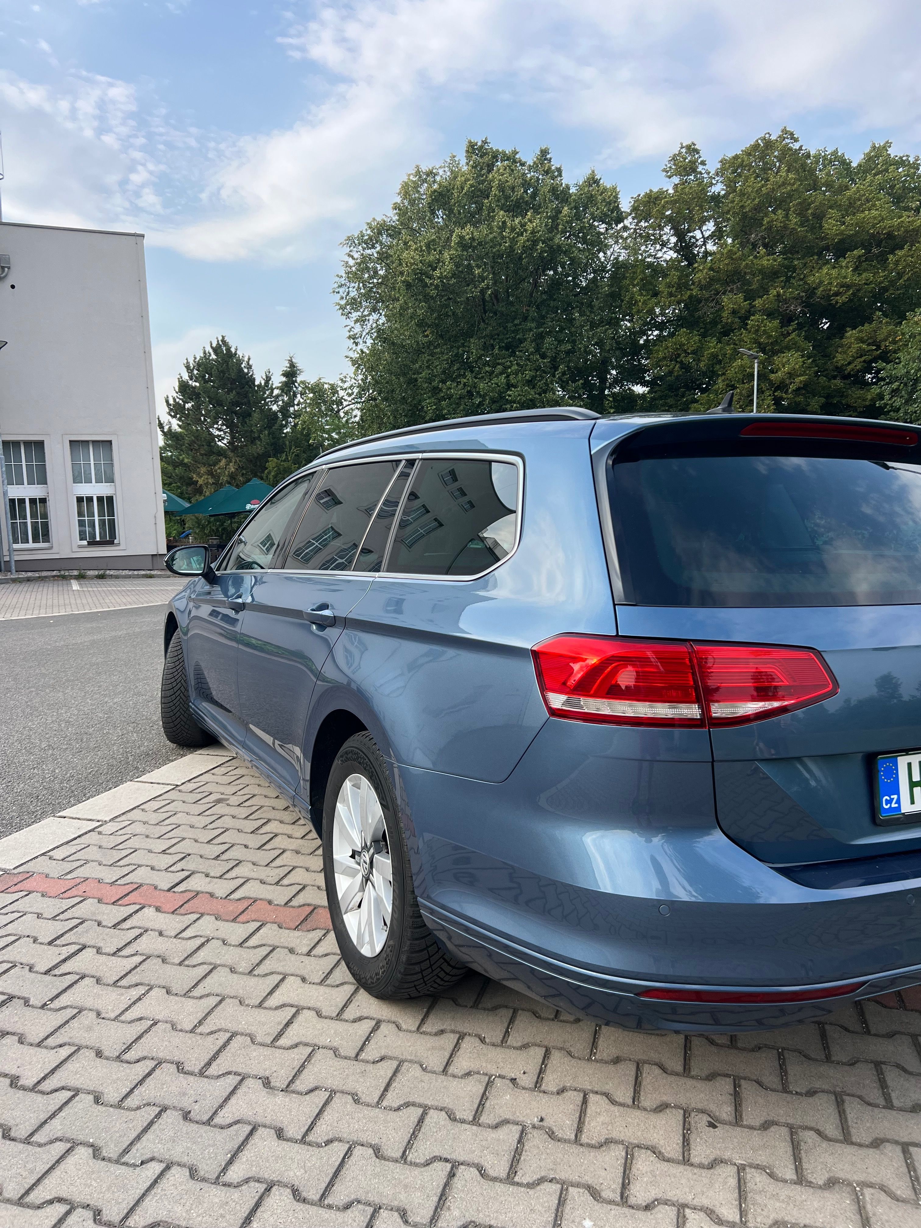 Volkswagen Passat, Volkswagen Passat 2.0 TDI - fotka 5