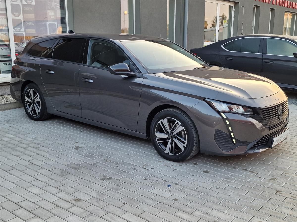 Peugeot 308, 1.2Puretech Active Pack SW,ČR - fotka 2
