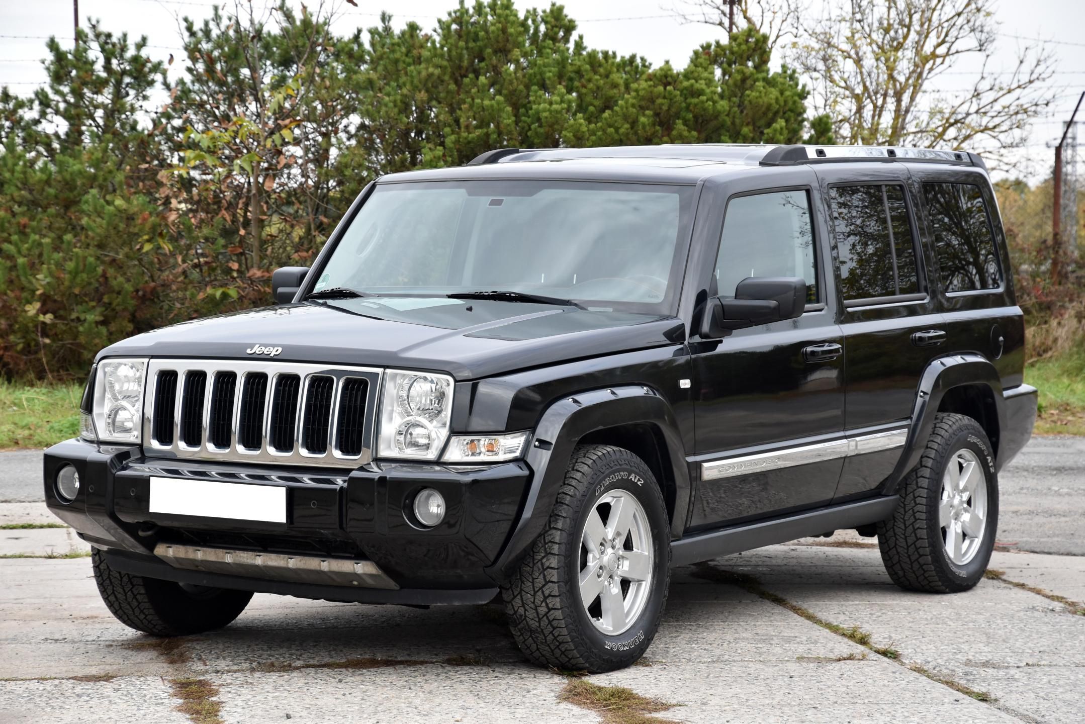 Jeep Commander, 3.0 CRD V6 AT 4WD LIMITED,7SED - fotka 6