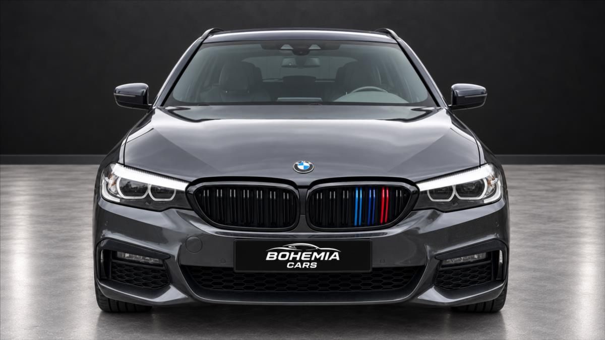 BMW Řada 5, 3,0 530D Touring 195 kW xDrive - fotka 2