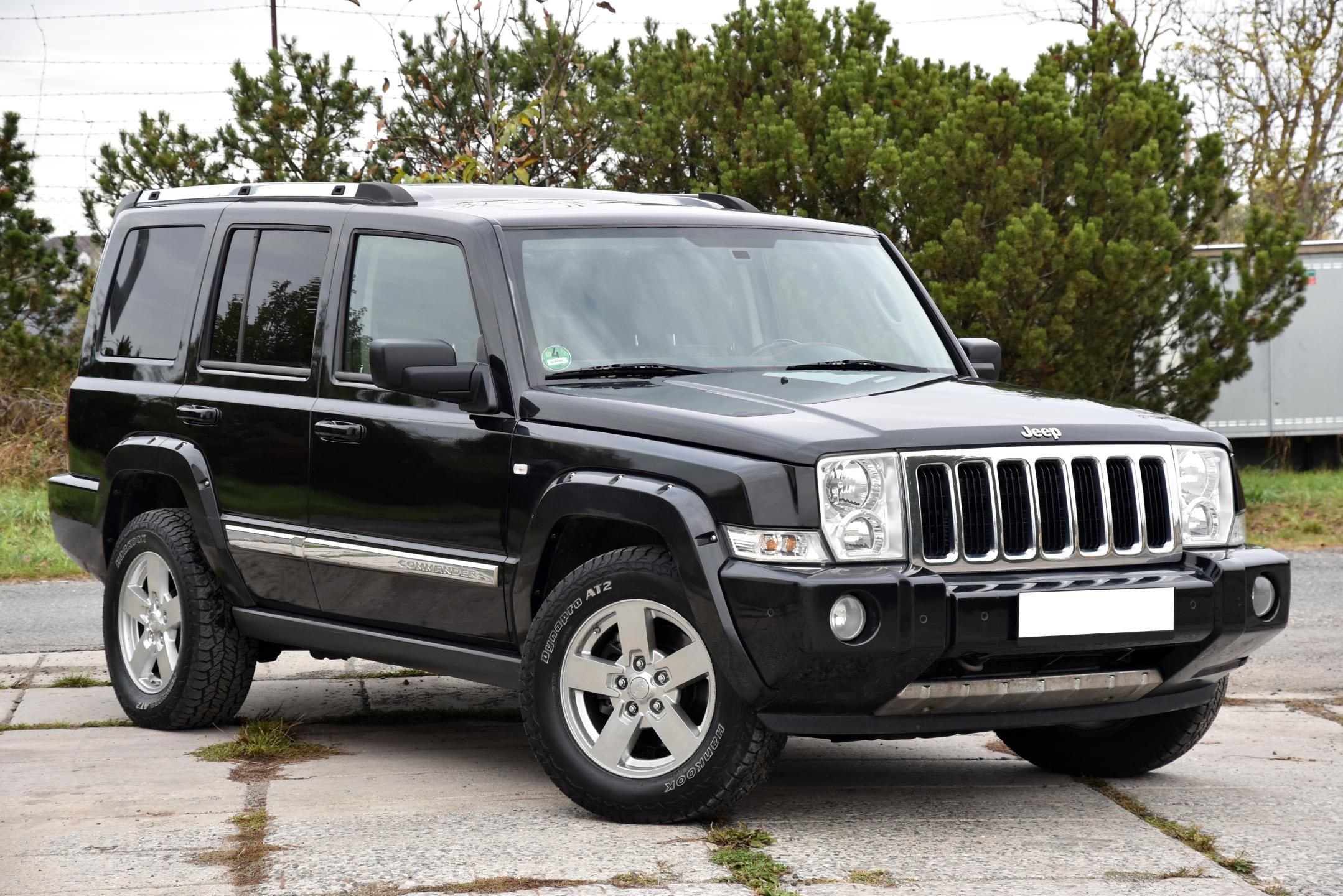 Jeep Commander, 3.0 CRD V6 AT 4WD LIMITED,7SED