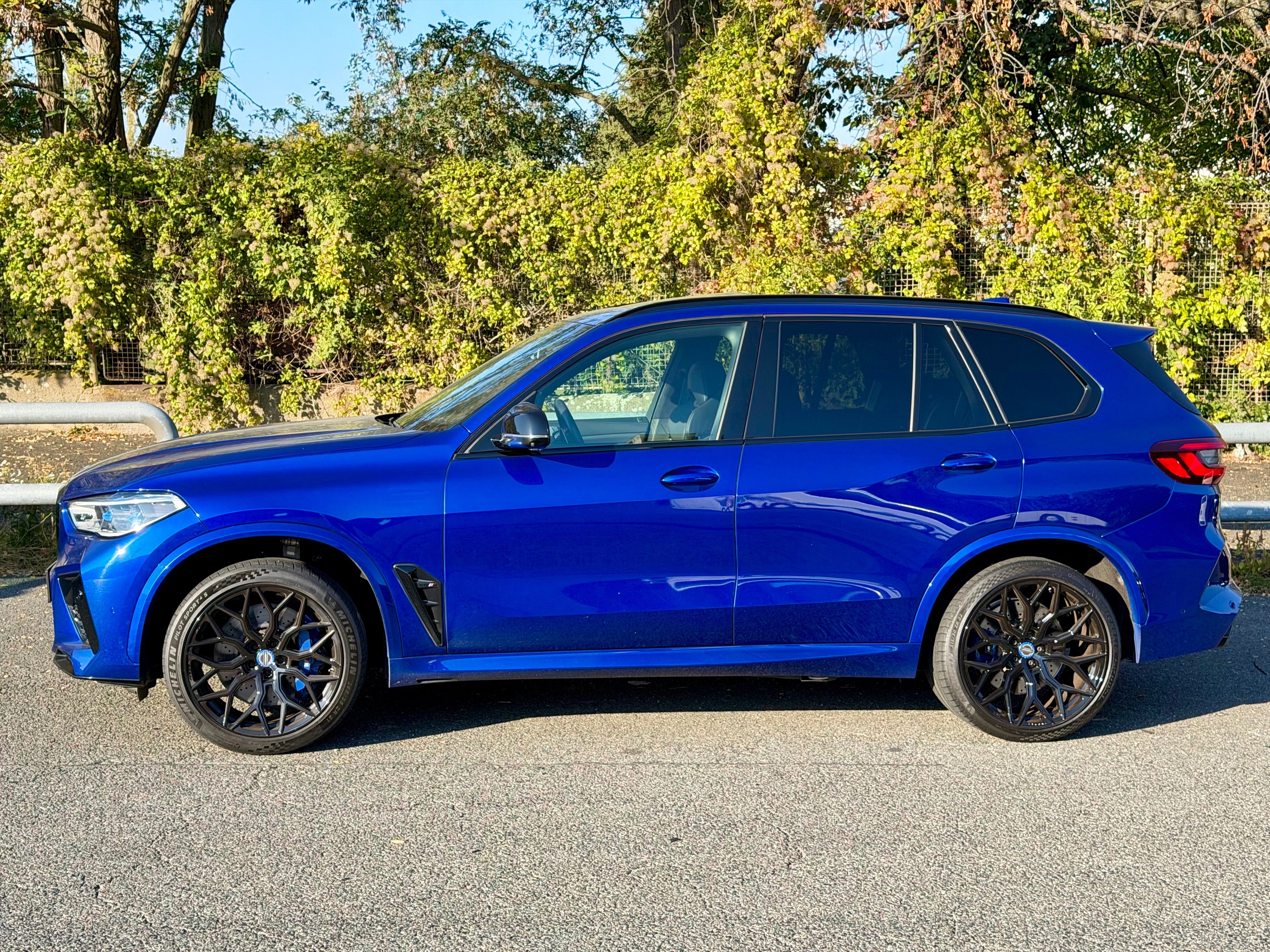 BMW X5, M competition - fotka 4