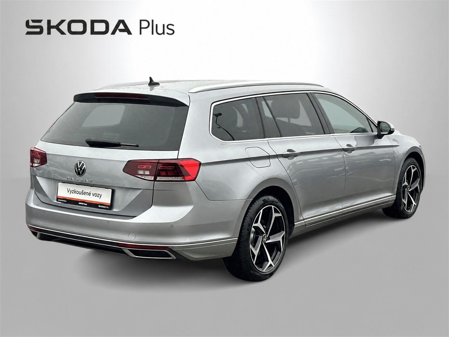 Volkswagen Passat, Variant 1.5 TSI DSG Elegance - fotka 4