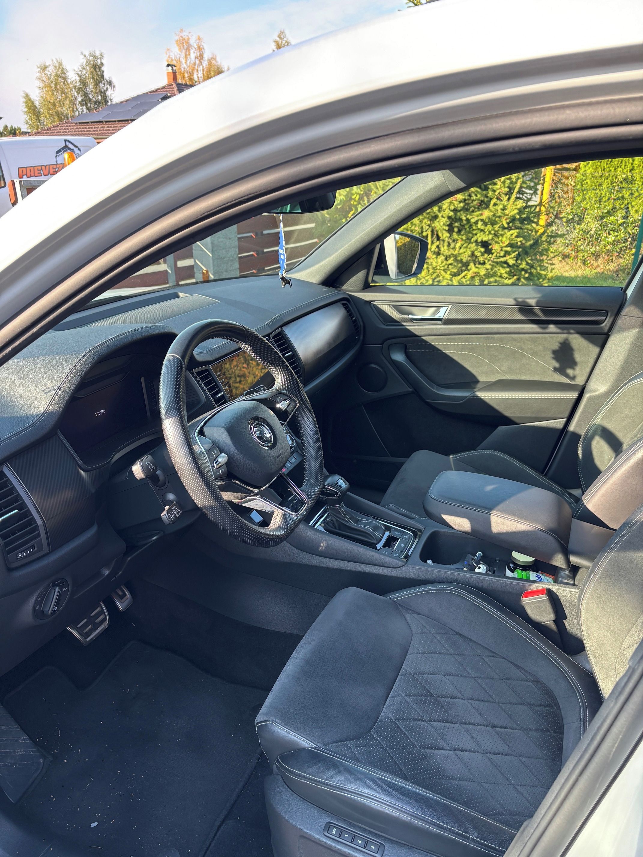 Škoda Kodiaq, 2,0TDI 4x4,DSG,147kW, 95tis km - fotka 6