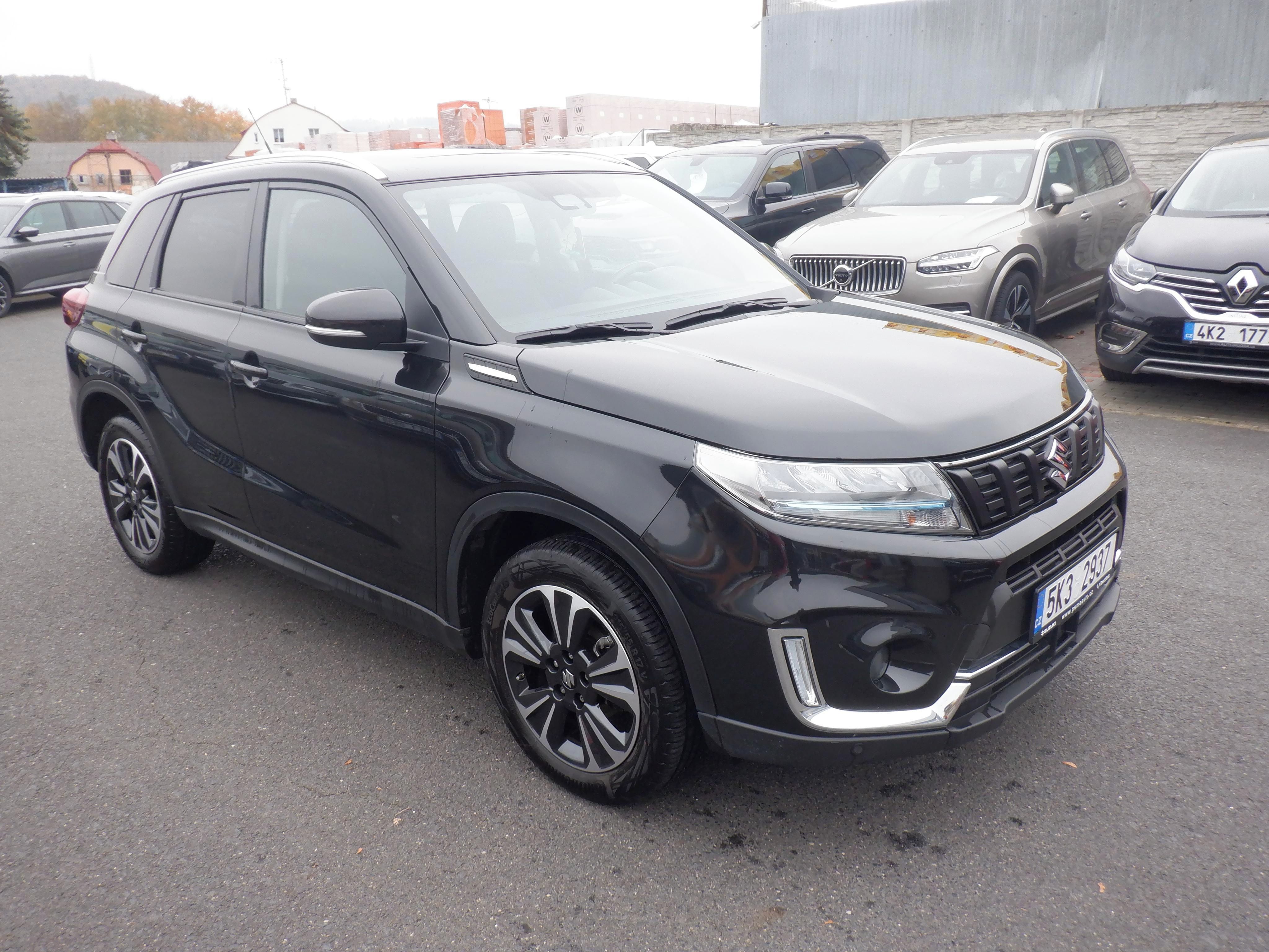 Suzuki Vitara, 1.4 BoosterJet Hybrid,1.Maj,ČR - fotka 3