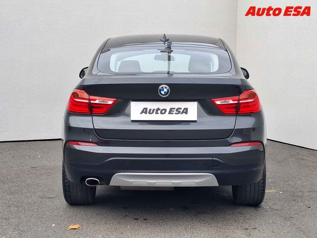 BMW X4, 2.0 D XDrive,X-Line,bixen - fotka 5