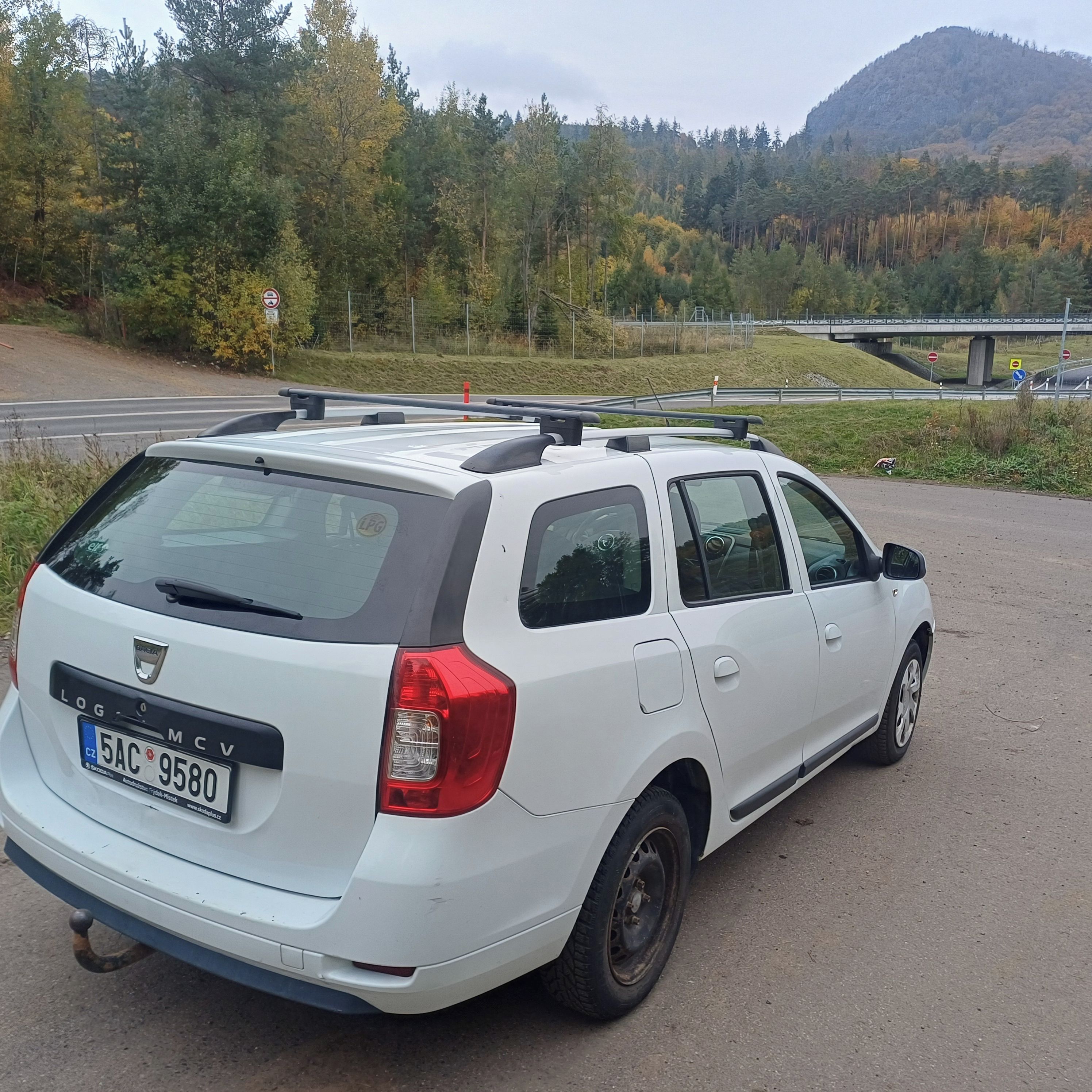 Dacia Logan, Dacia Logan MCV II 0.9 TCe - fotka 5